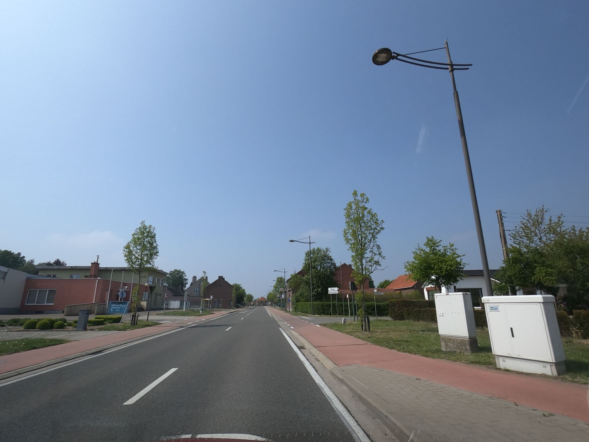 Street view near Leesen Benedict, Bilzen — © filipc (CC BY-SA · Mapillary)