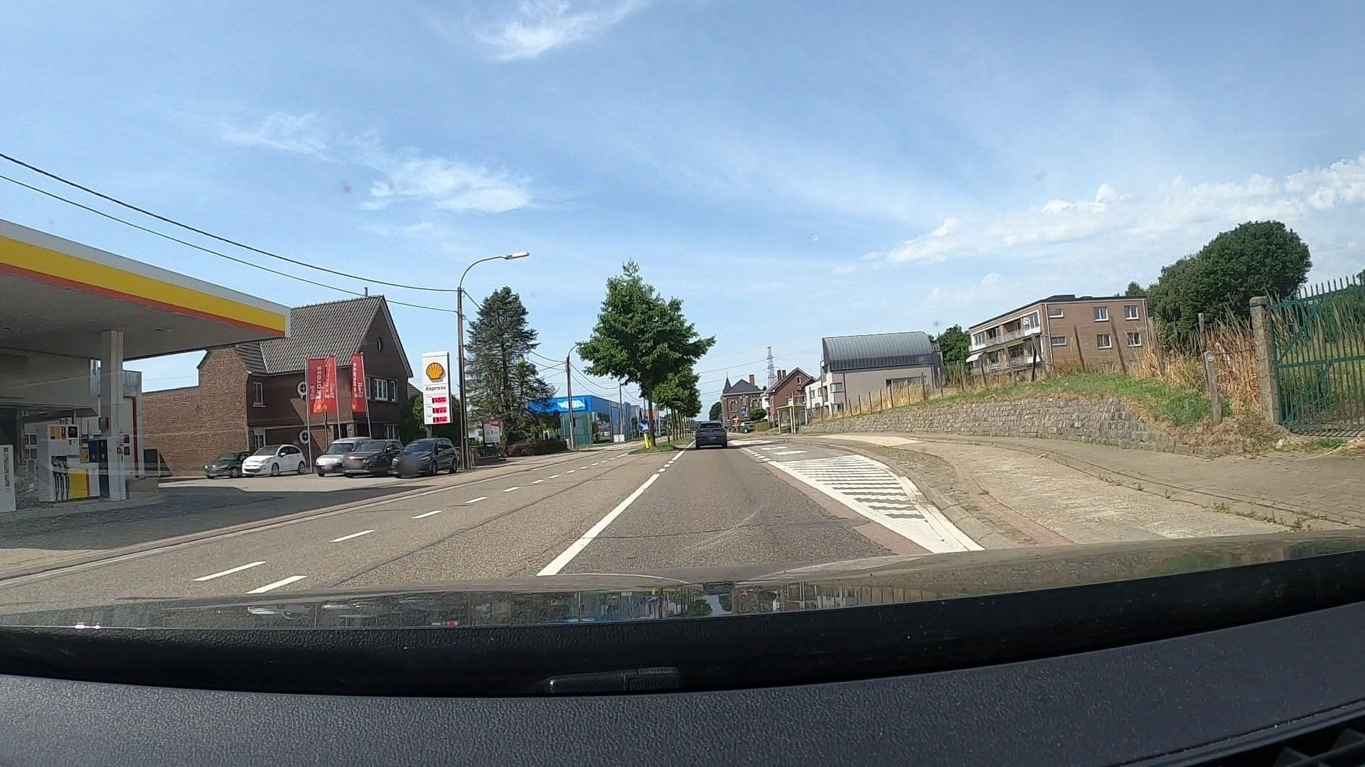 Street view near Hove Malpertuus Hotel, Herderen — © uwekoch (CC BY-SA · Mapillary)