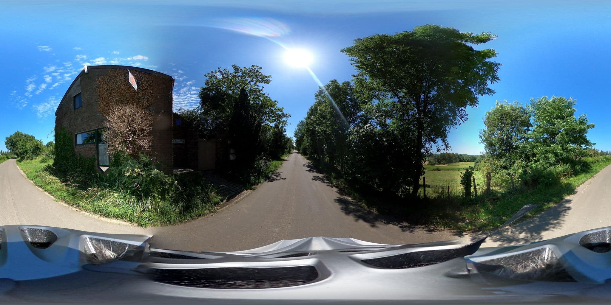 Street view near parva sed apta, Rijkhoven — © Eebie (CC BY-SA · Mapillary)