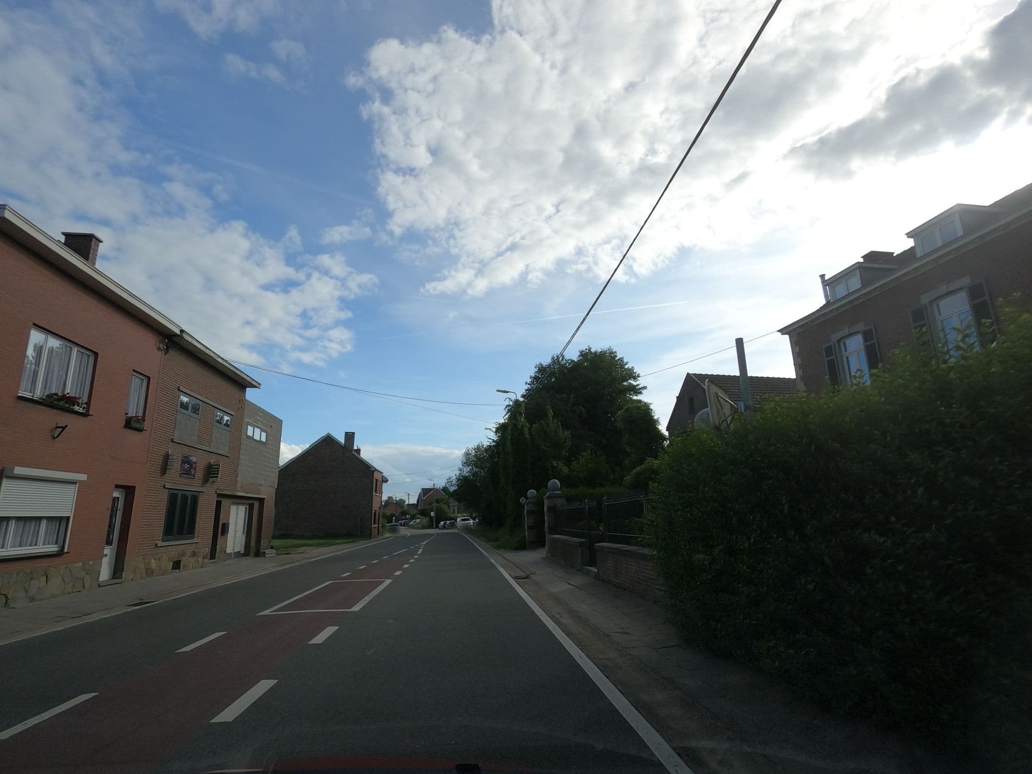 Street view near Villa Bayard, Eben-Emael — © filipc (CC BY-SA · Mapillary)