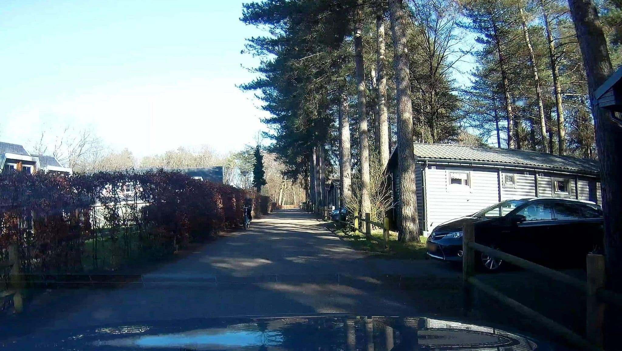 Street view near Chalet 405, Zutendaal — © micmin1972 (CC BY-SA · Mapillary)