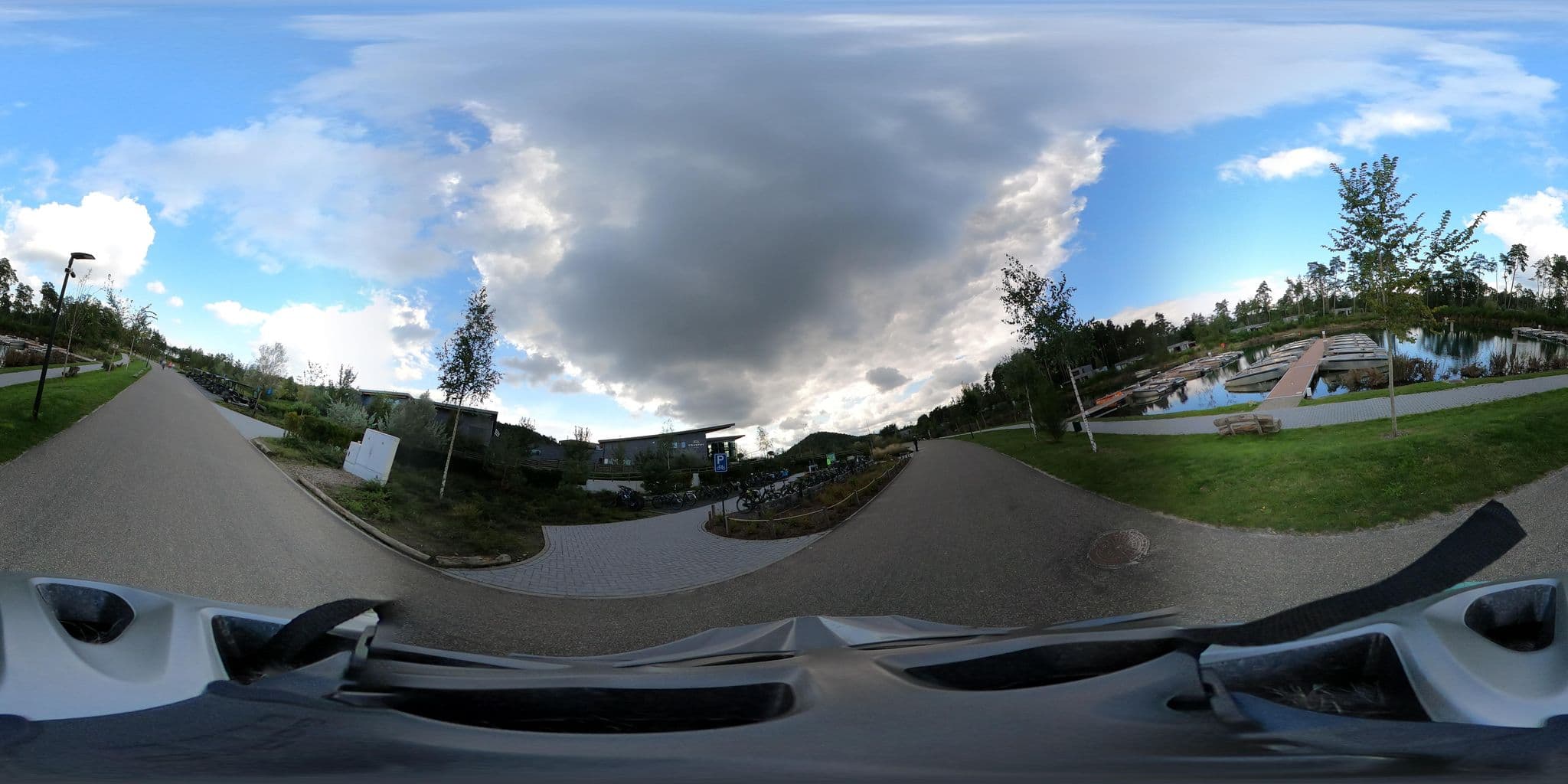 Street view near Terhills Resort by Center Parcs, Lanklaar — © Eebie (CC BY-SA · Mapillary)