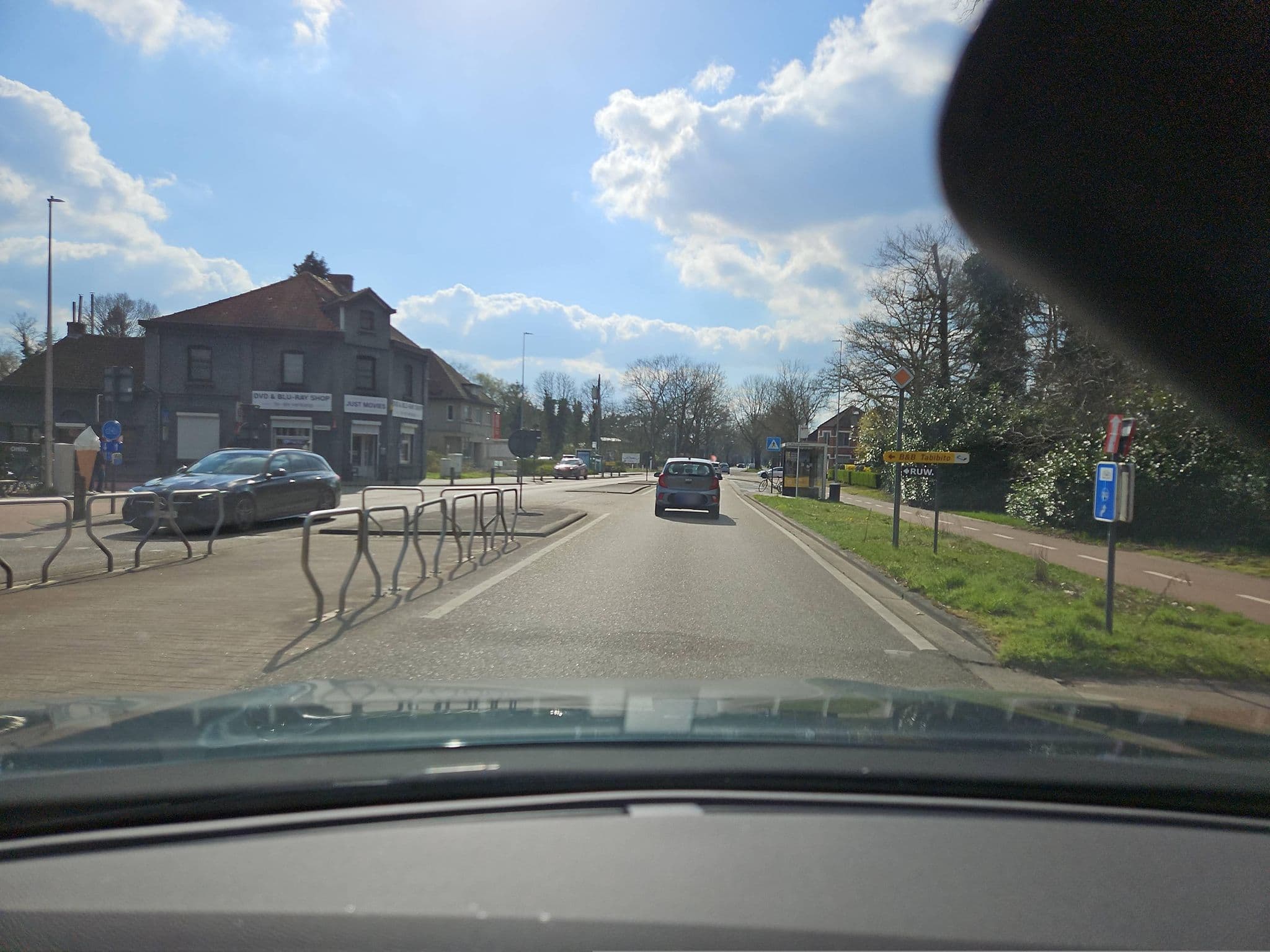 Street view near Drive Inn bvba, Diepenbeek — © toho (CC BY-SA · Mapillary)