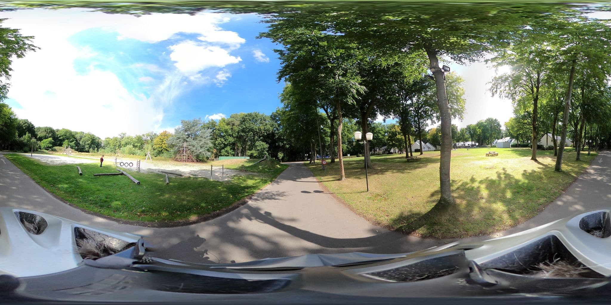 Street view near De Kerselaar, Genk — © Eebie (CC BY-SA · Mapillary)