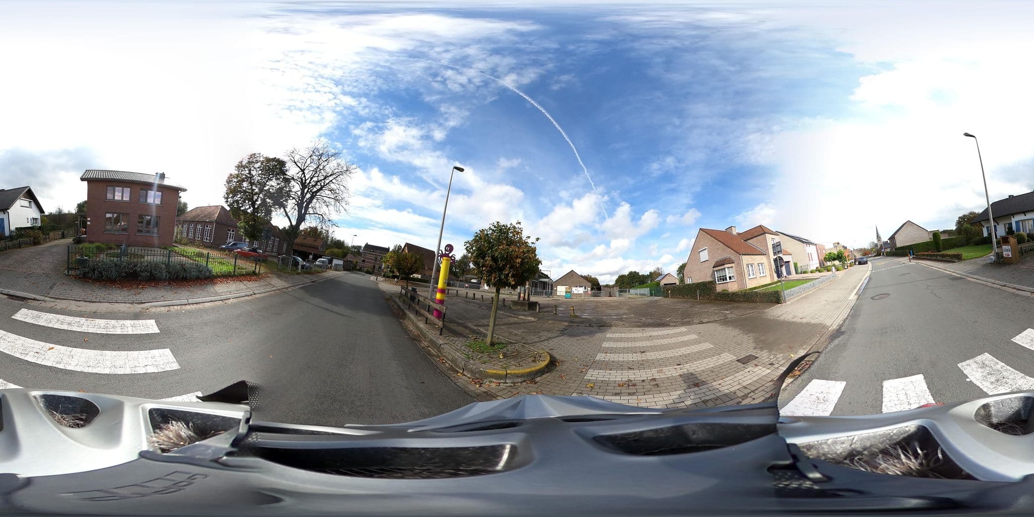 Street view near Op 't Busselen, Opoeteren — © Eebie (CC BY-SA · Mapillary)