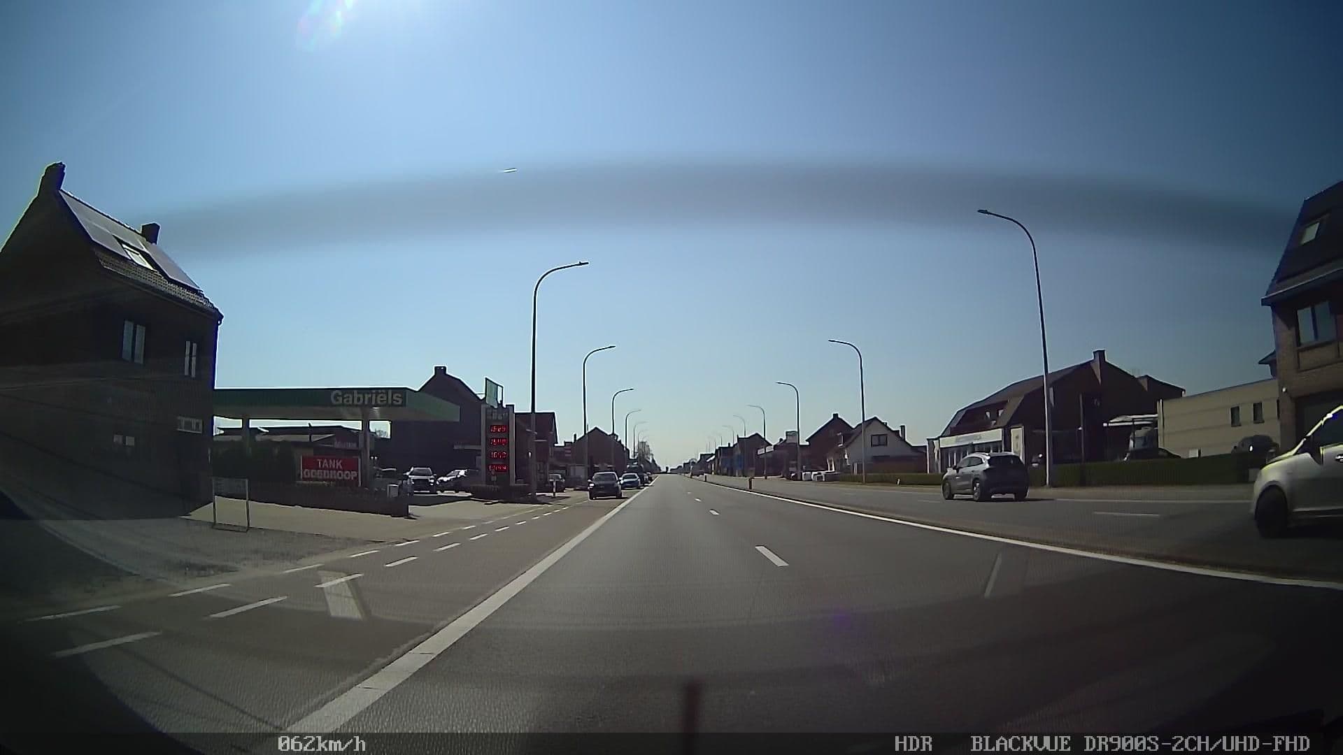 Street view near La Dolce Vita, Dilsen — © madel (CC BY-SA · Mapillary)