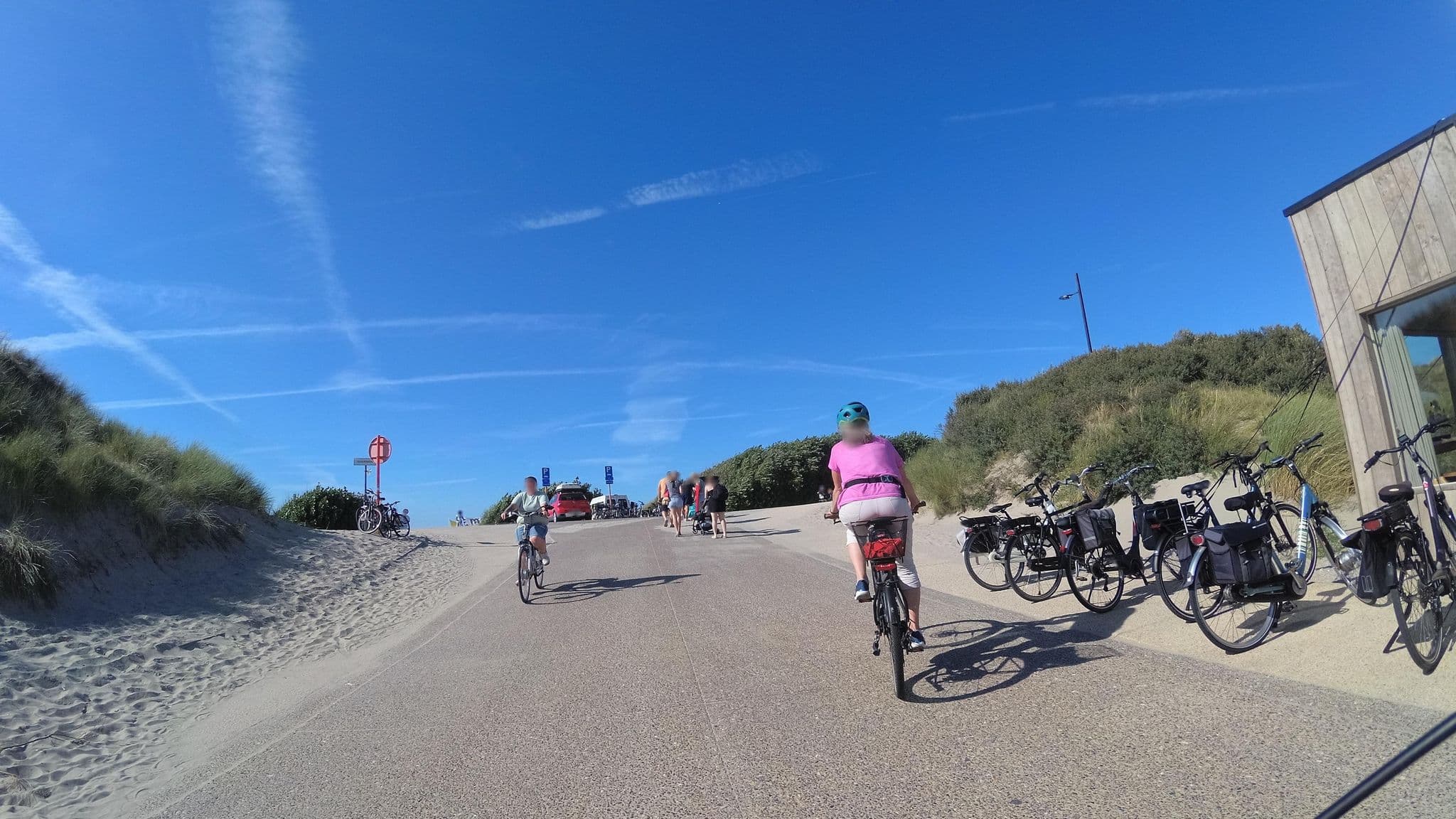 Street view near St-Laureins, Westende — © teddy73 (CC BY-SA · Mapillary)