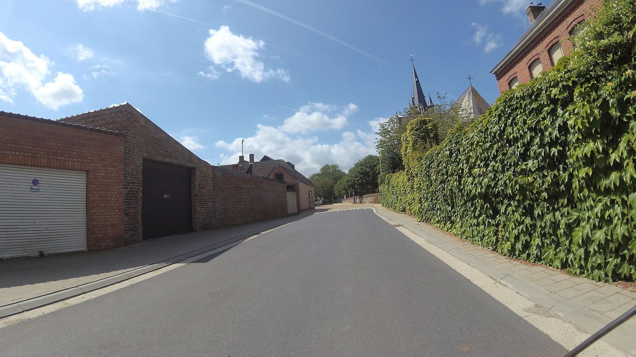 Street view near Cul De Sac, Snaaskerke — © teddy73 (CC BY-SA · Mapillary)