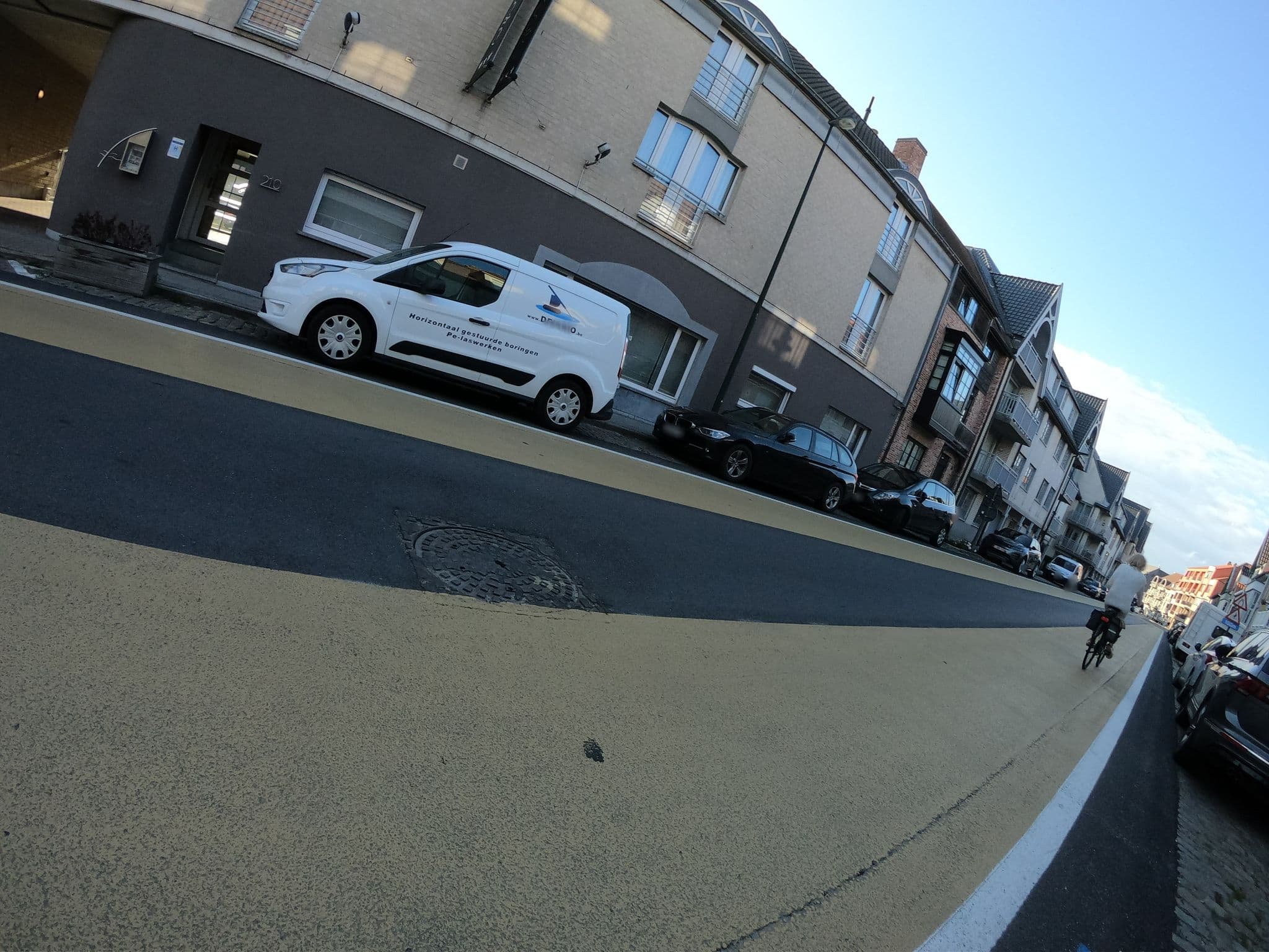 Street view near Hotel Arcato, De Haan — © filipc (CC BY-SA · Mapillary)