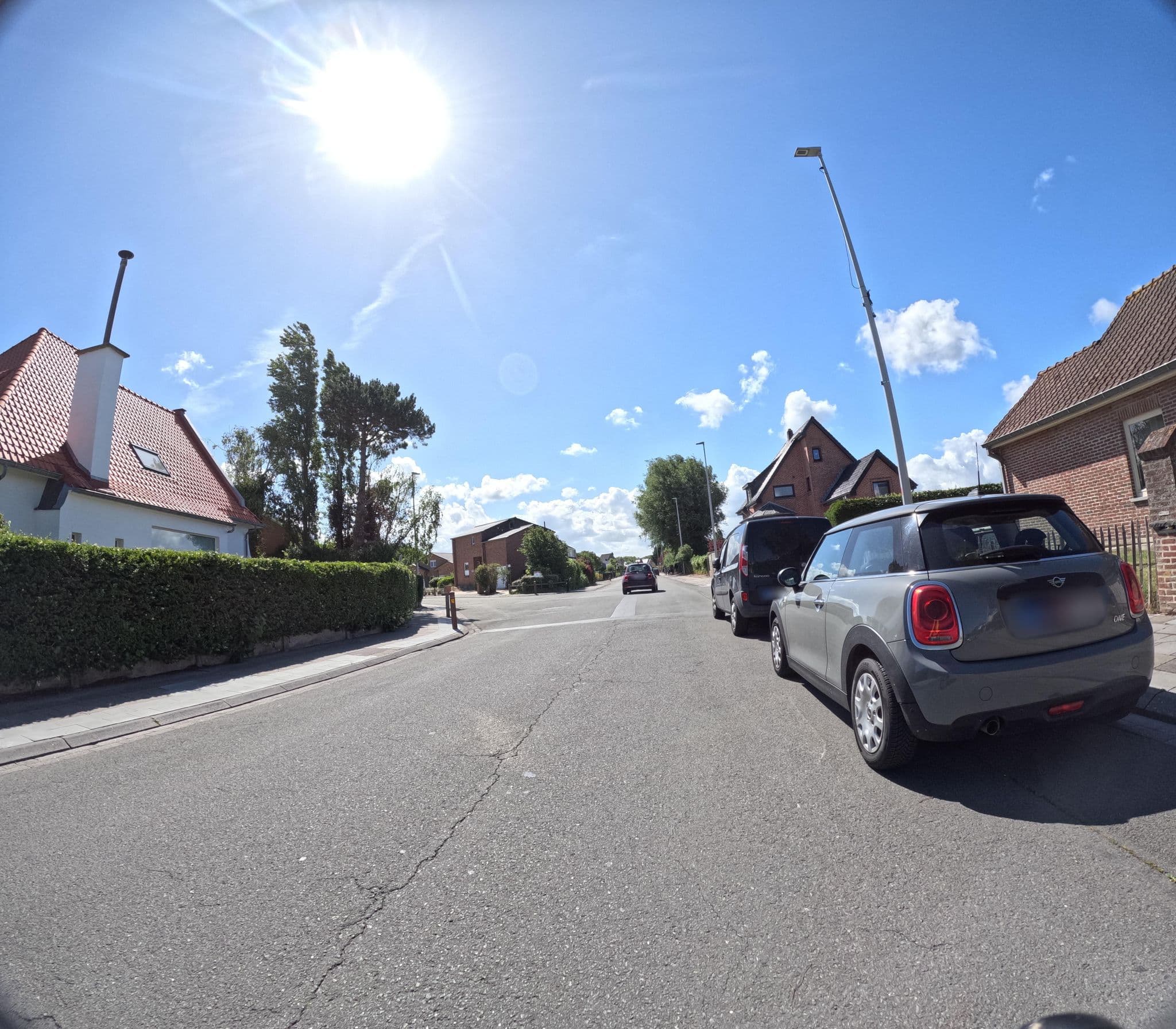 Street view near Zeepark Zeewind, Bredene — © filipc (CC BY-SA · Mapillary)