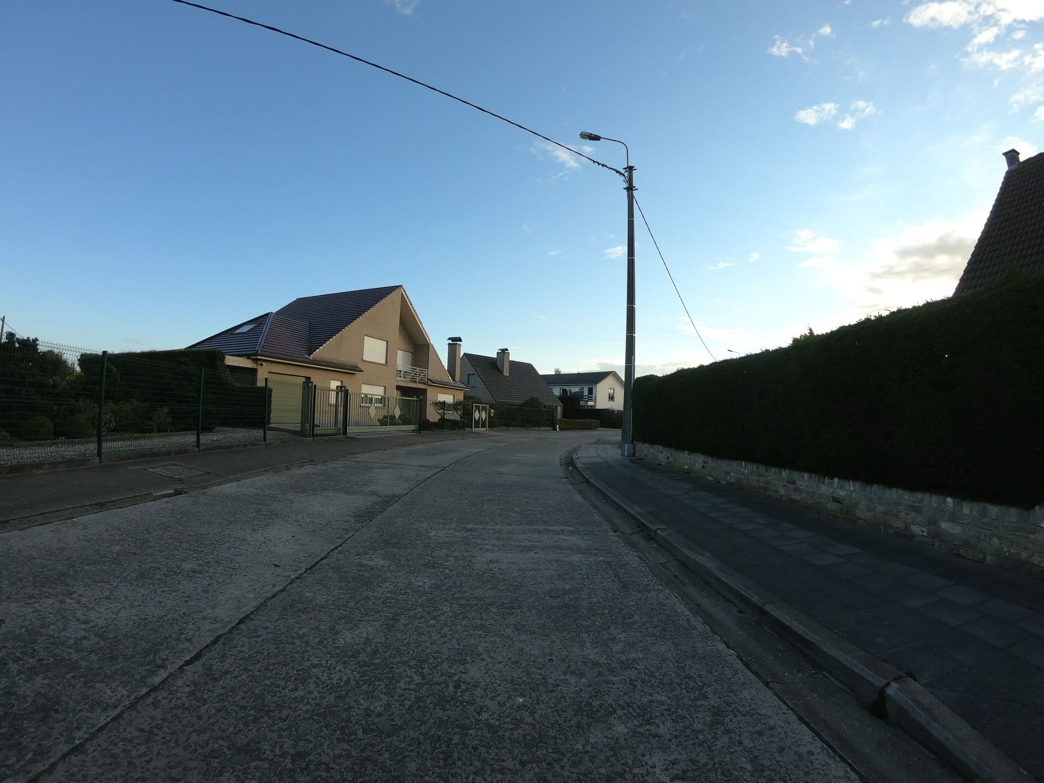 Street view near Pavillon Du Golf De Haan, Klemskerke — © filipc (CC BY-SA · Mapillary)