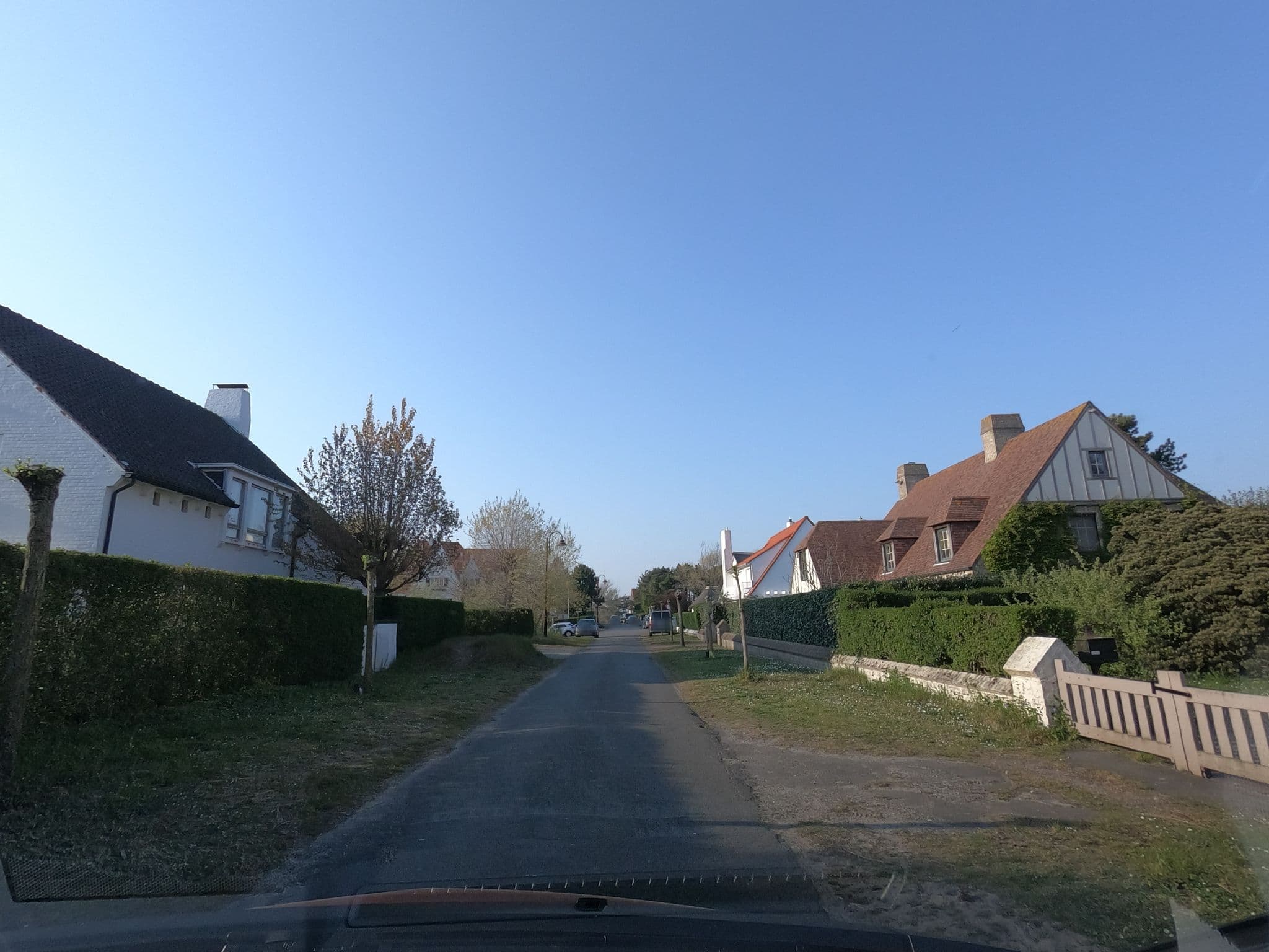 Street view near Le Norois, De Haan — © filipc (CC BY-SA · Mapillary)
