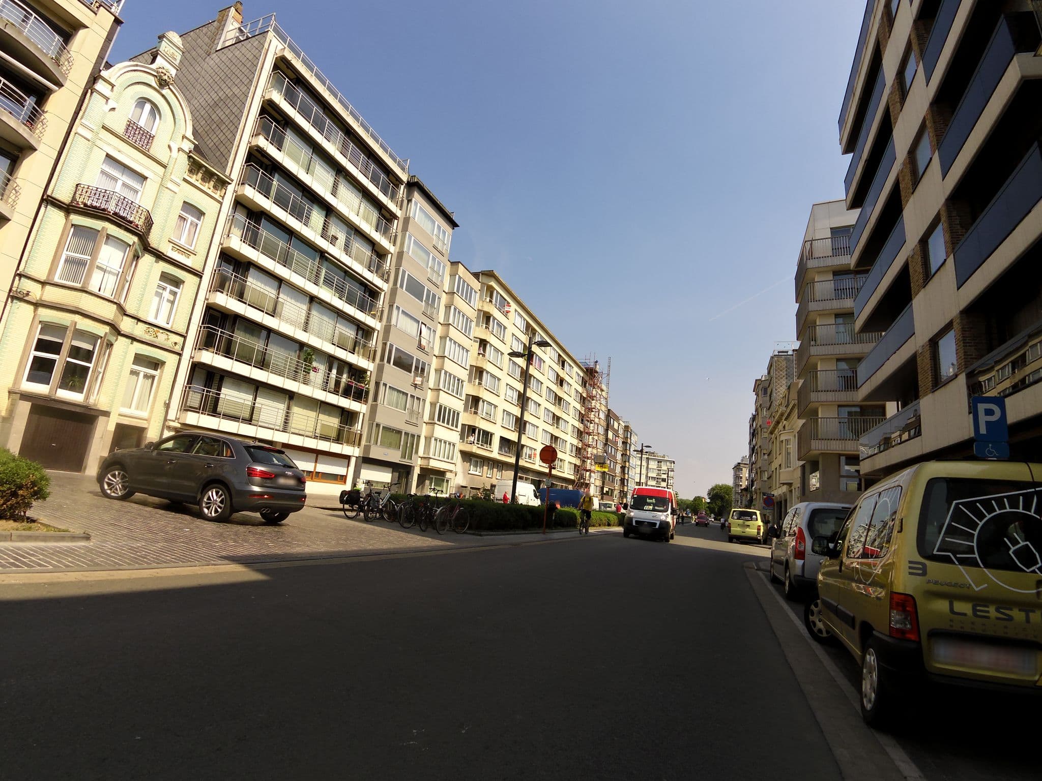 Street view near Praesidium's Mansion Anabolica, Ostend — © zors1843 (CC BY-SA · Mapillary)