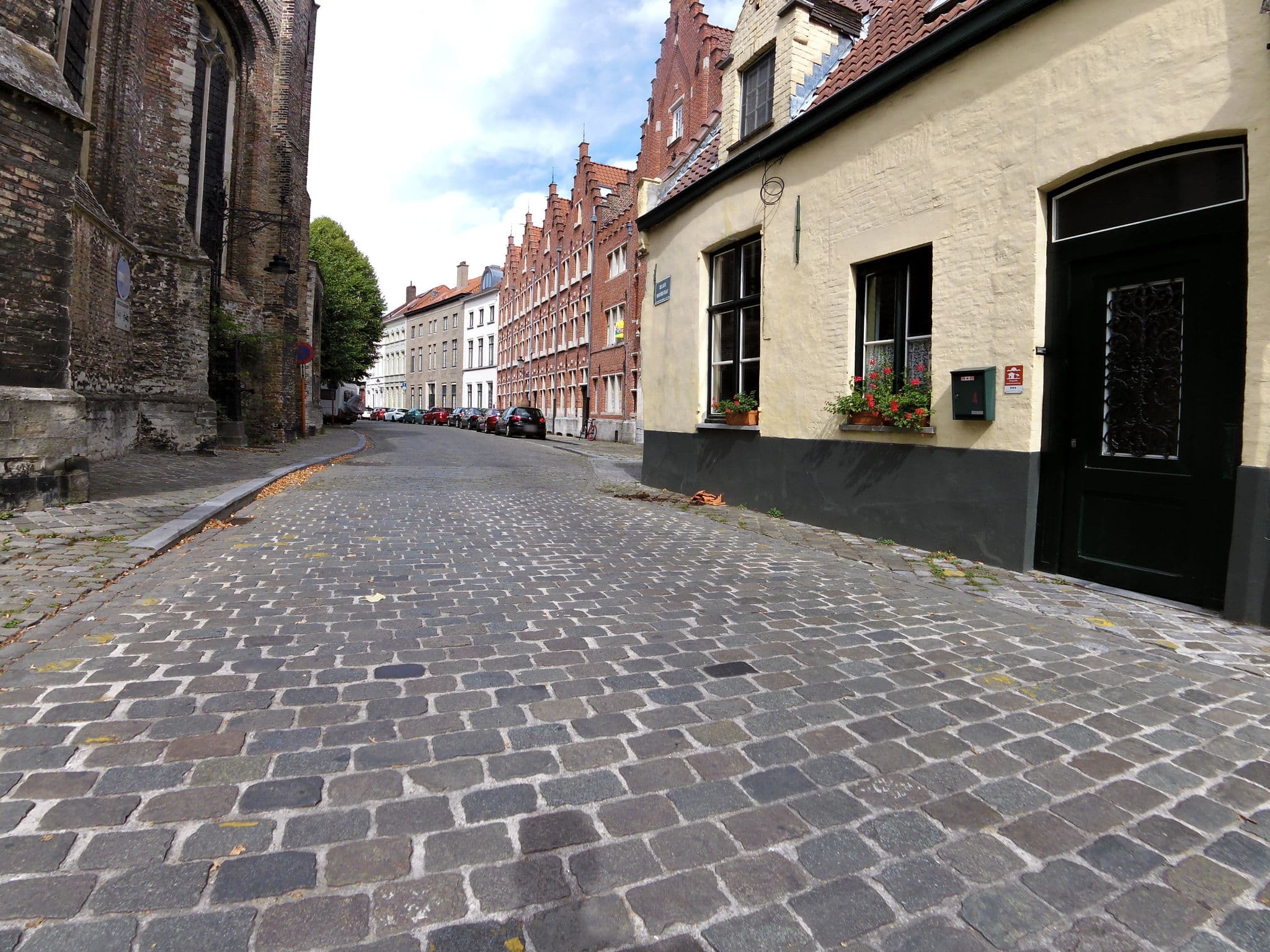 Street view near Gilliskoorhuisje, Brugge — © zors1843 (CC BY-SA · Mapillary)