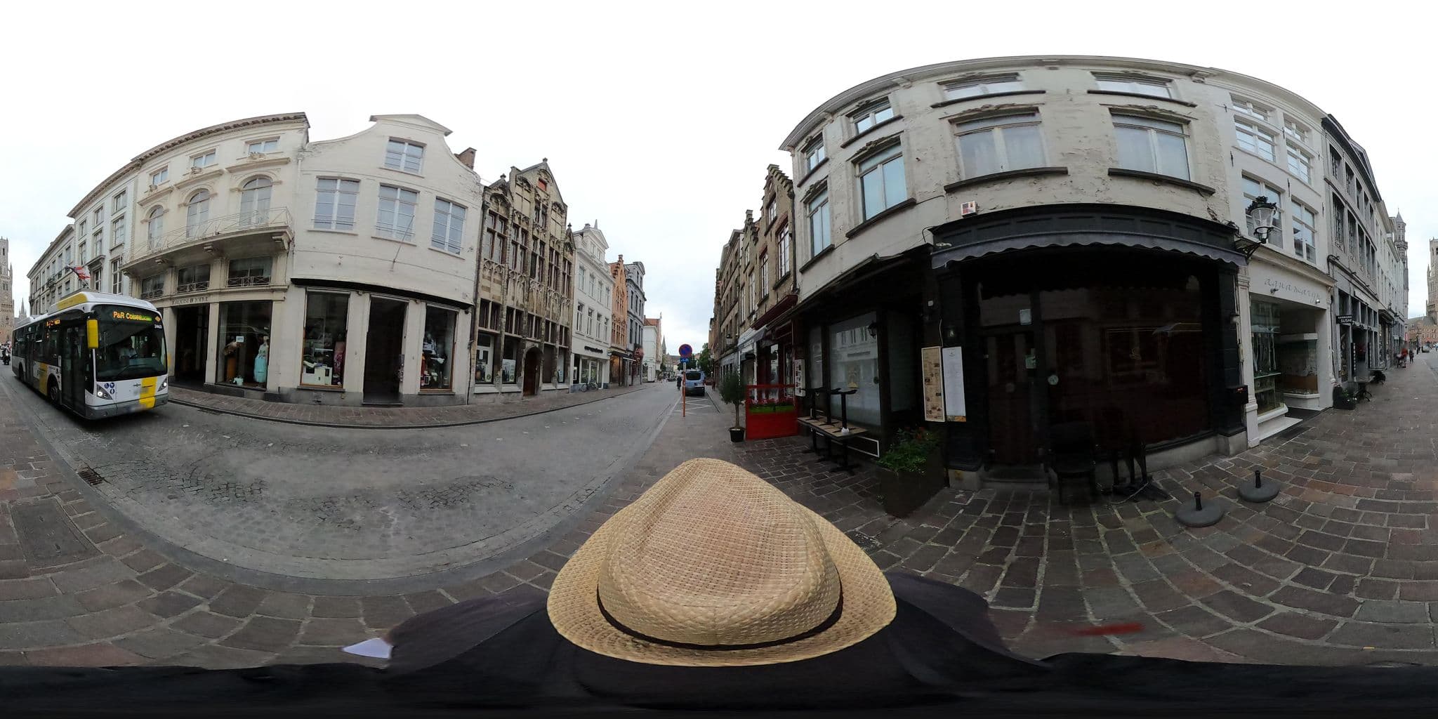Street view near Bruges Grande Place, Brugge — © imaginaire (CC BY-SA · Mapillary)