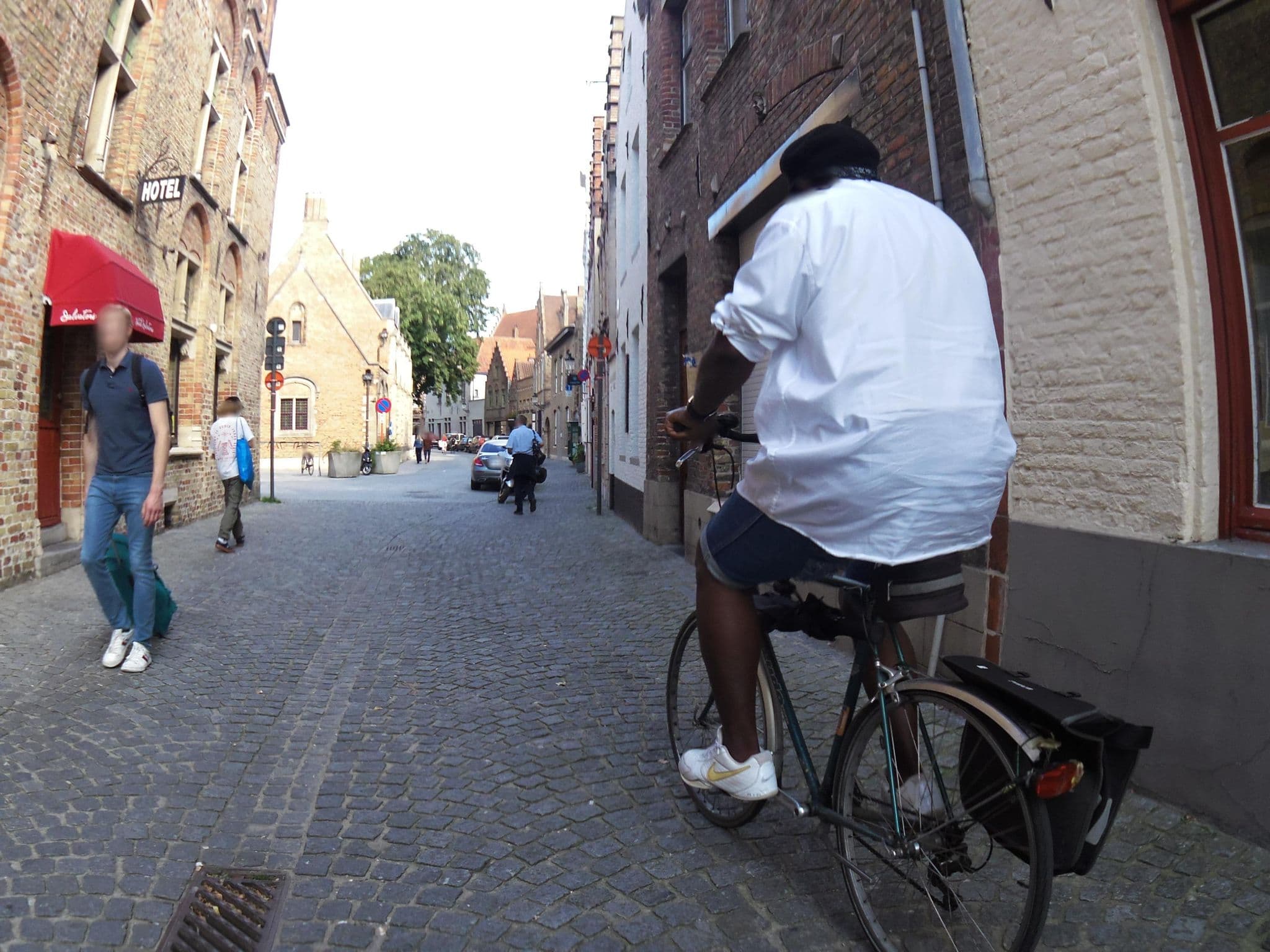 Street view near Ph Maes, Brugge — © thierry1030 (CC BY-SA · Mapillary)