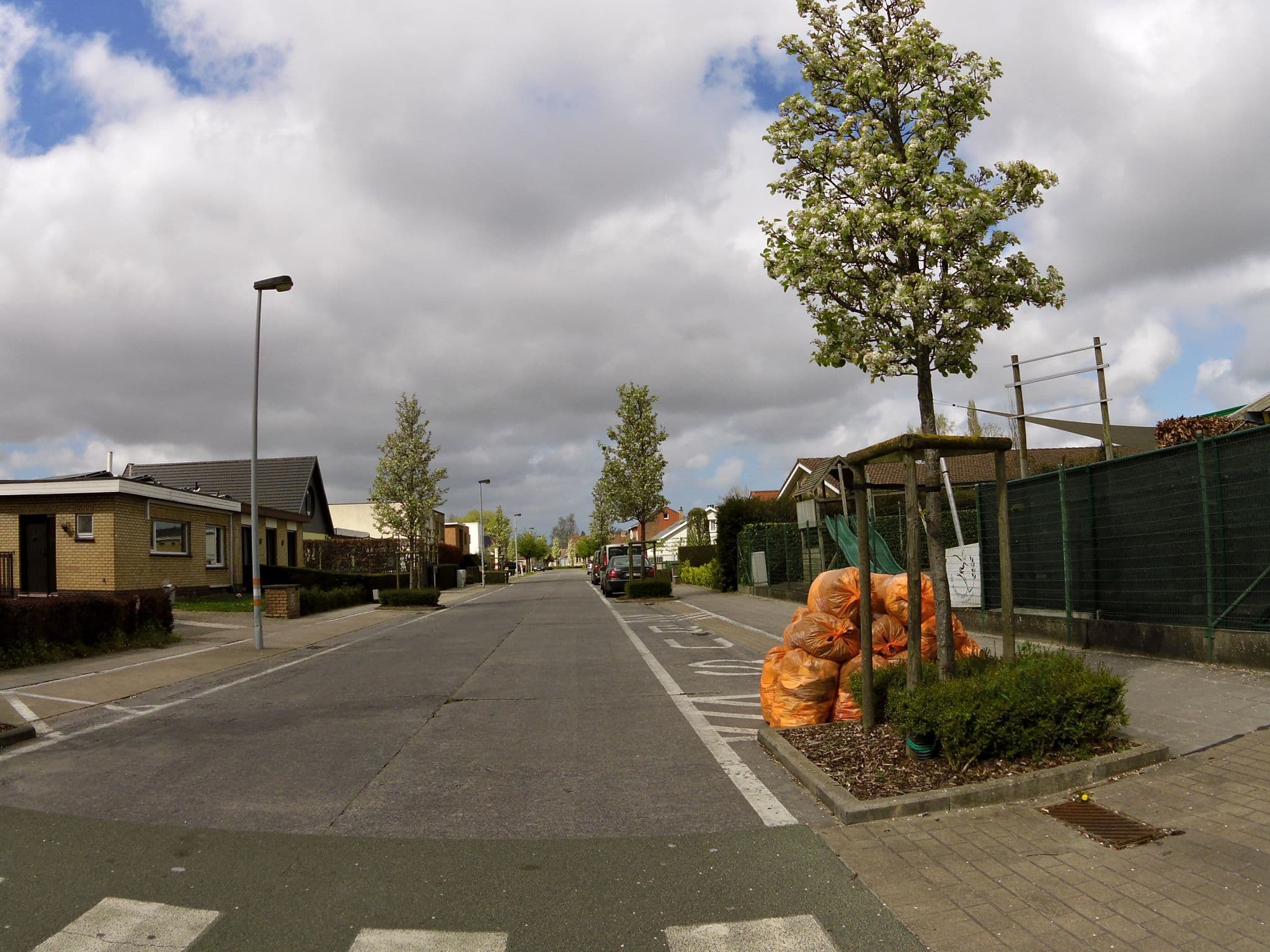 Street view near B&B Logis d'amis, Varsenare — © zors1843 (CC BY-SA · Mapillary)