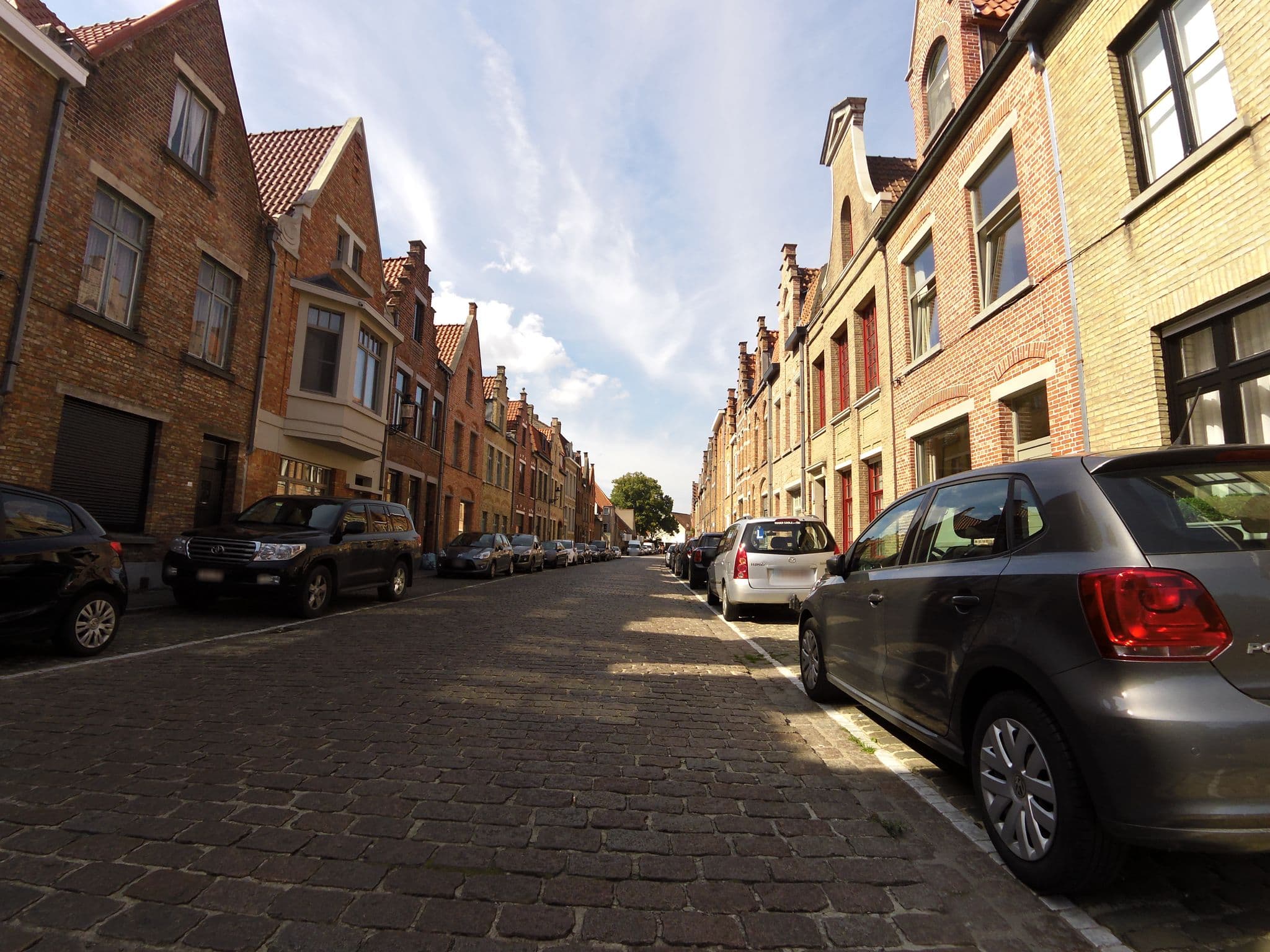 Street view near My B and B, Brugge — © zors1843 (CC BY-SA · Mapillary)