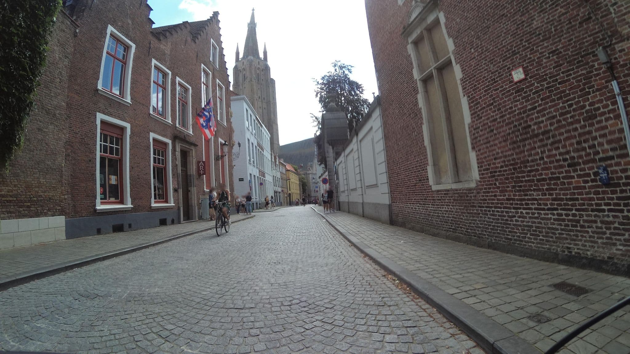 Street view near Hotel Het Gheestelic Hof Bruges, Brugge — © teddy73 (CC BY-SA · Mapillary)