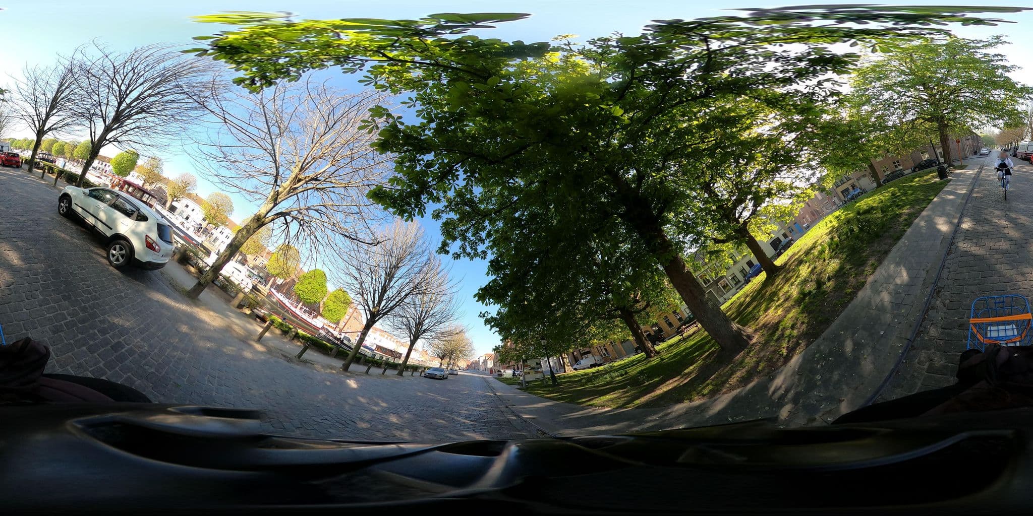 Street view near B&B Walvisch, Brugge — © RaphaelPasLoin (CC BY-SA · Mapillary)