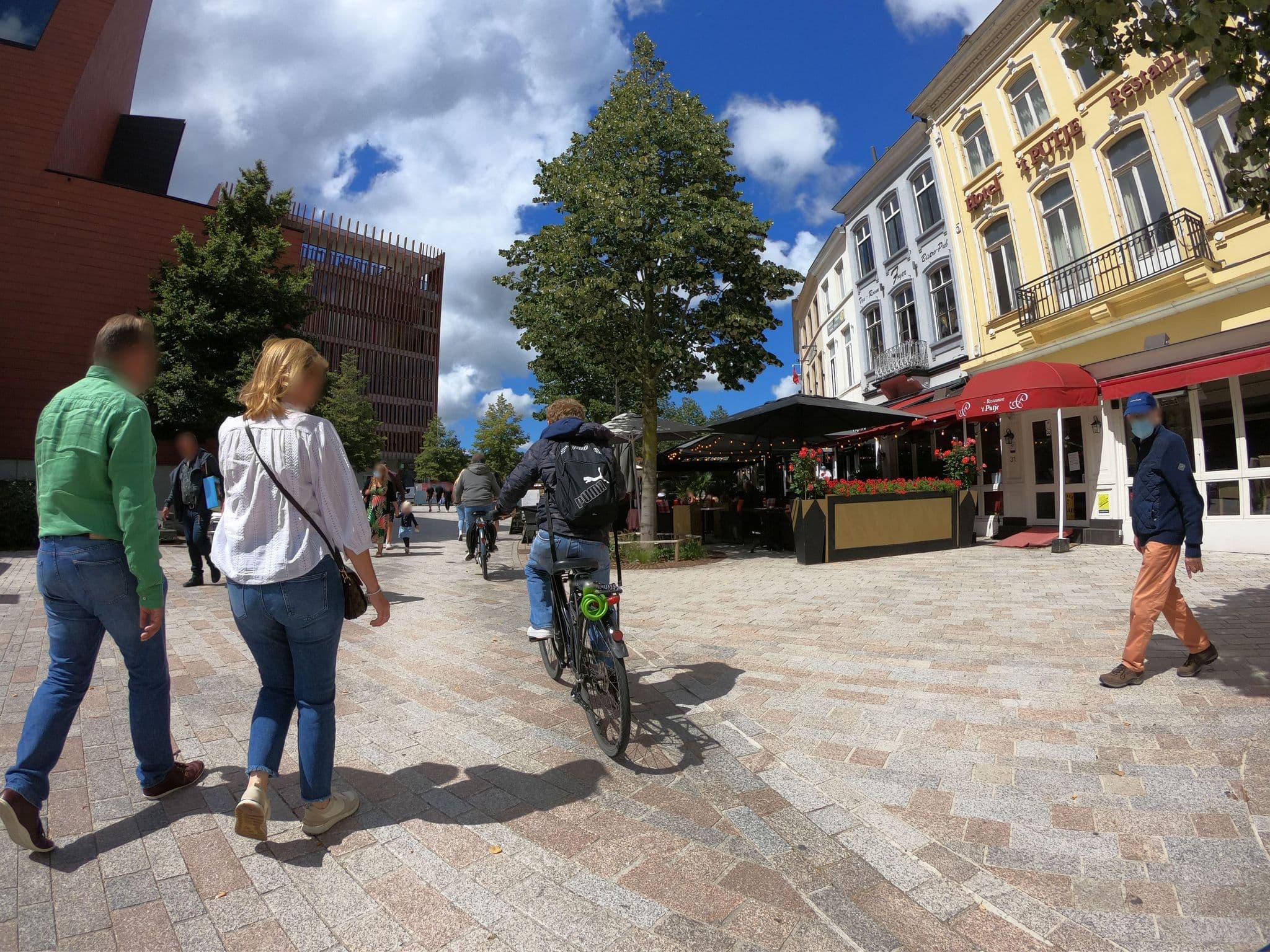 Street view near Hotel Restaurant 't Putje, Brugge — © filipc (CC BY-SA · Mapillary)