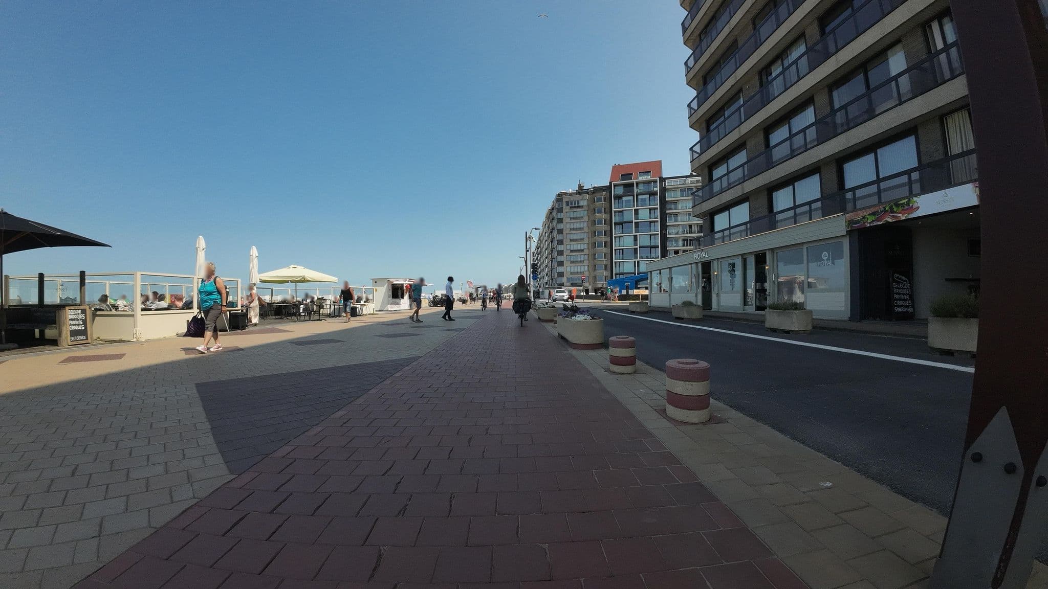 Street view near Royal 8, Heist — © teddy73 (CC BY-SA · Mapillary)