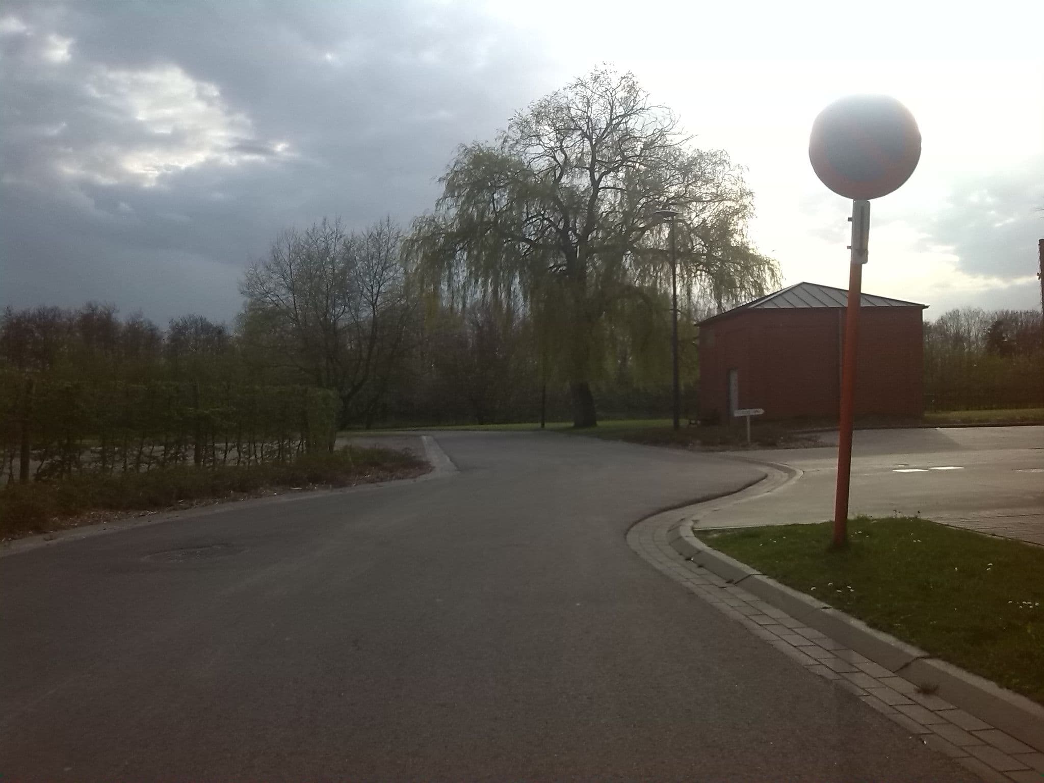 Street view near onder bane na huis, Brugge — © peeweeke (CC BY-SA · Mapillary)