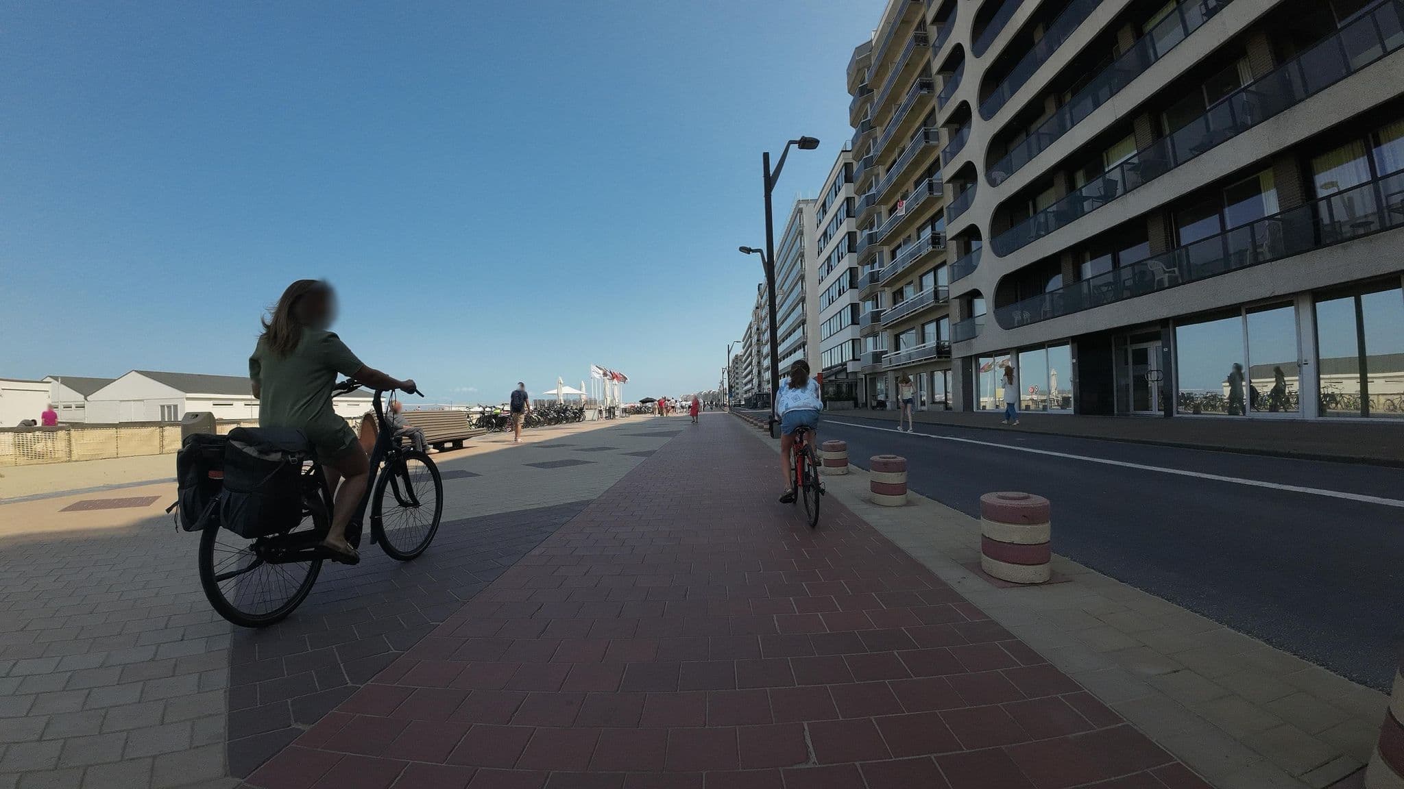 Street view near Vakantieverhuur Res Cecile, Heist — © teddy73 (CC BY-SA · Mapillary)