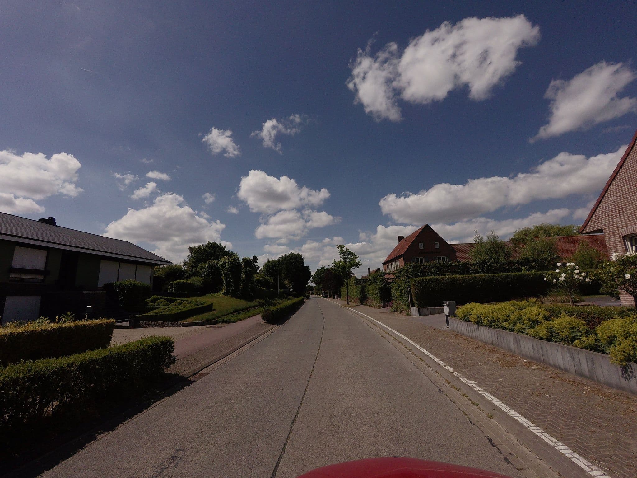 Street view near Oostveldhoeve, Knesselare — © filipc (CC BY-SA · Mapillary)