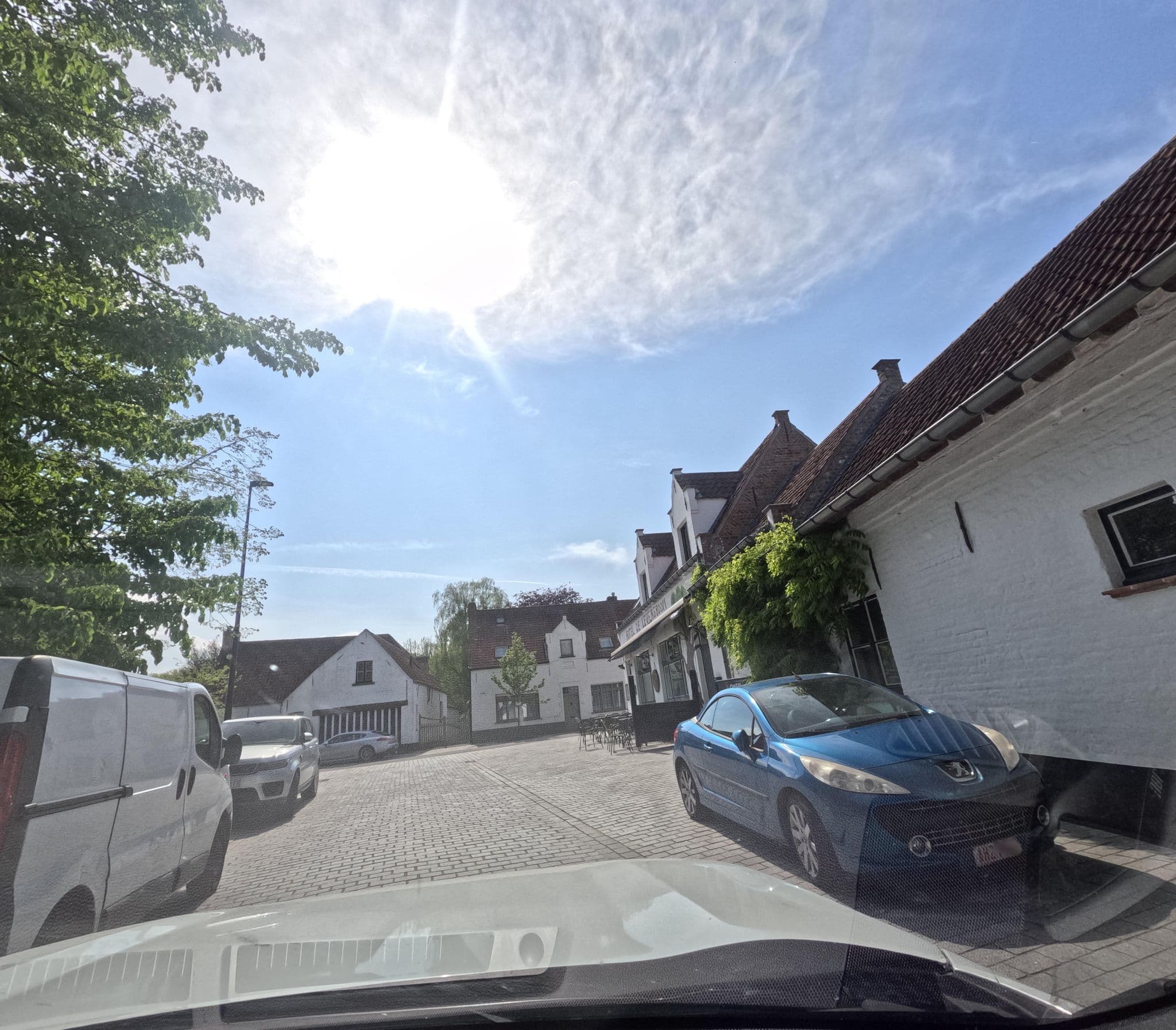 Street view near Vierschare Hotel Damme, Damme — © filipc (CC BY-SA · Mapillary)