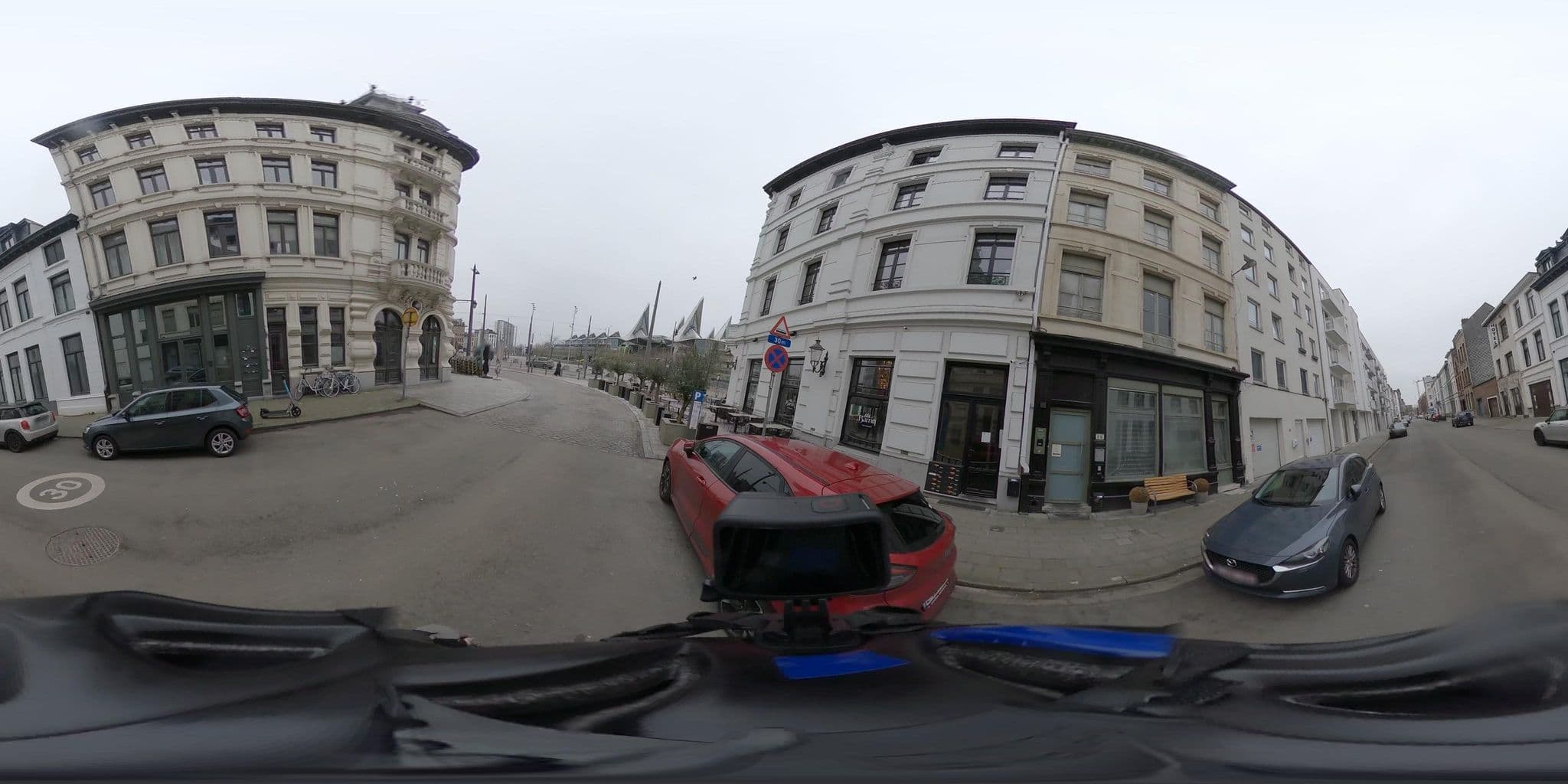 Street view near Hotel Industrie, Antwerp — © konink360 (CC BY-SA · Mapillary)