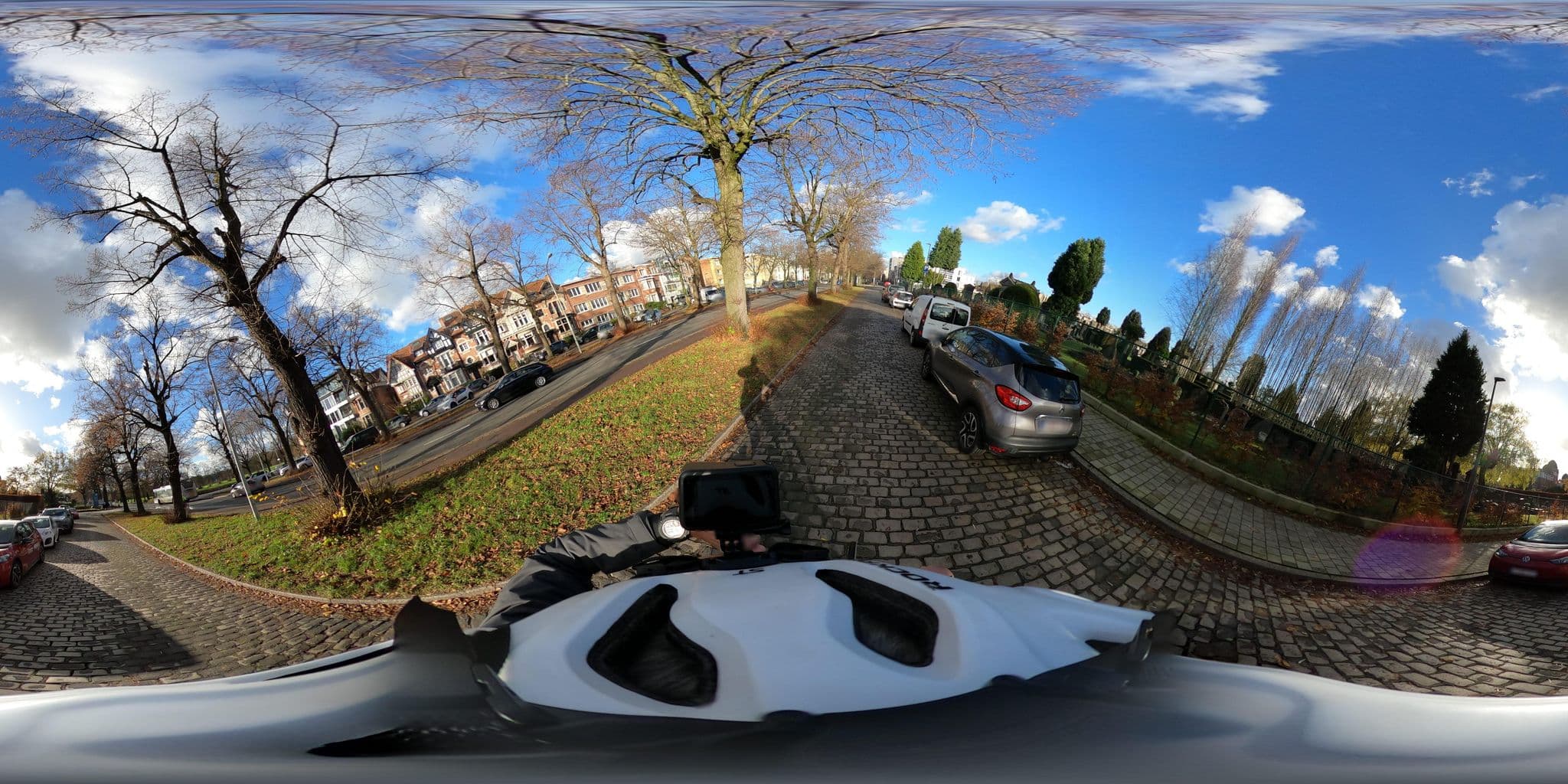 Street view near Auto Internaat, Berchem — © konink360 (CC BY-SA · Mapillary)
