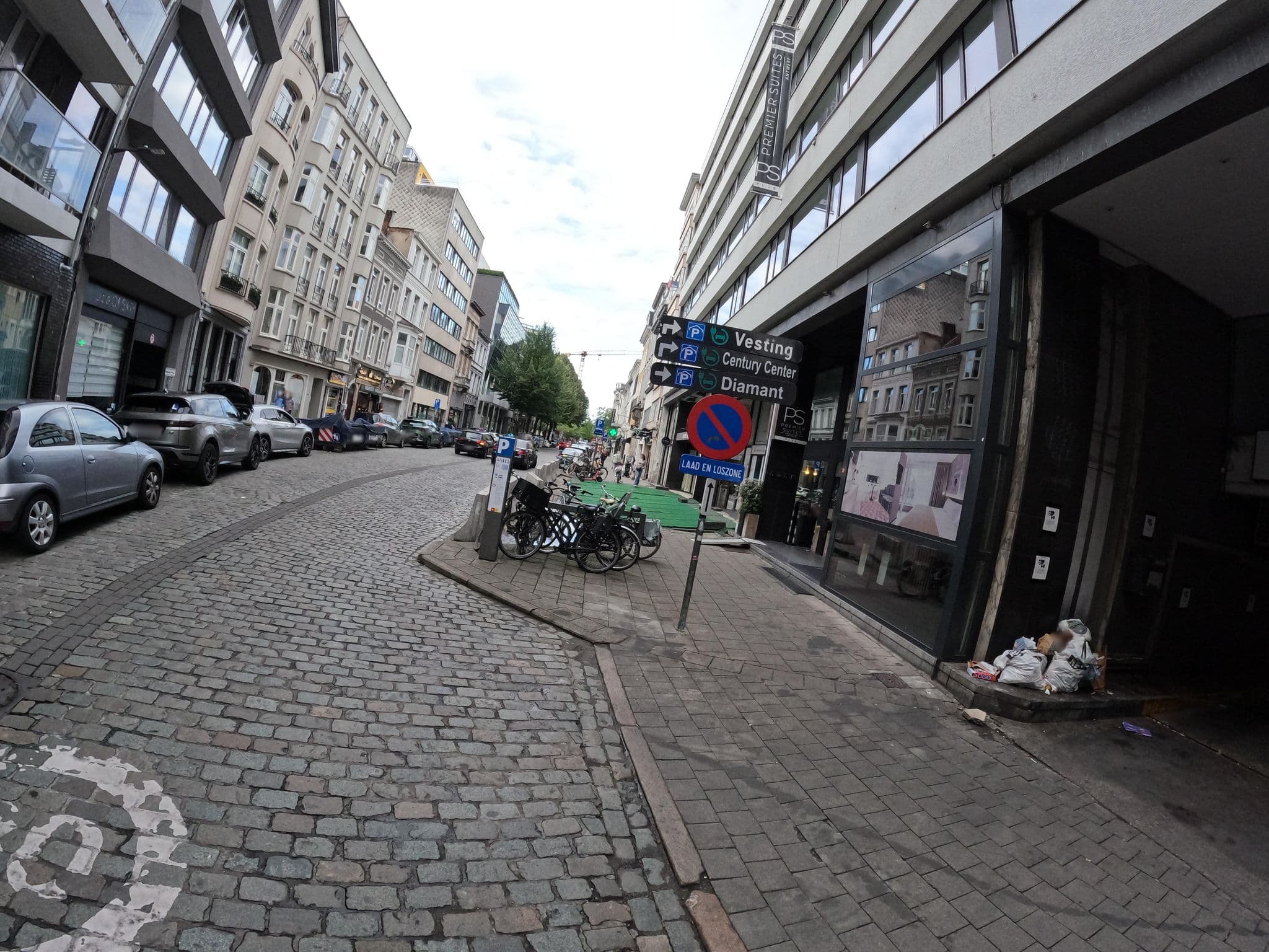 Street view near Antwerp City Hotel, Antwerp — © koninklijke (CC BY-SA · Mapillary)