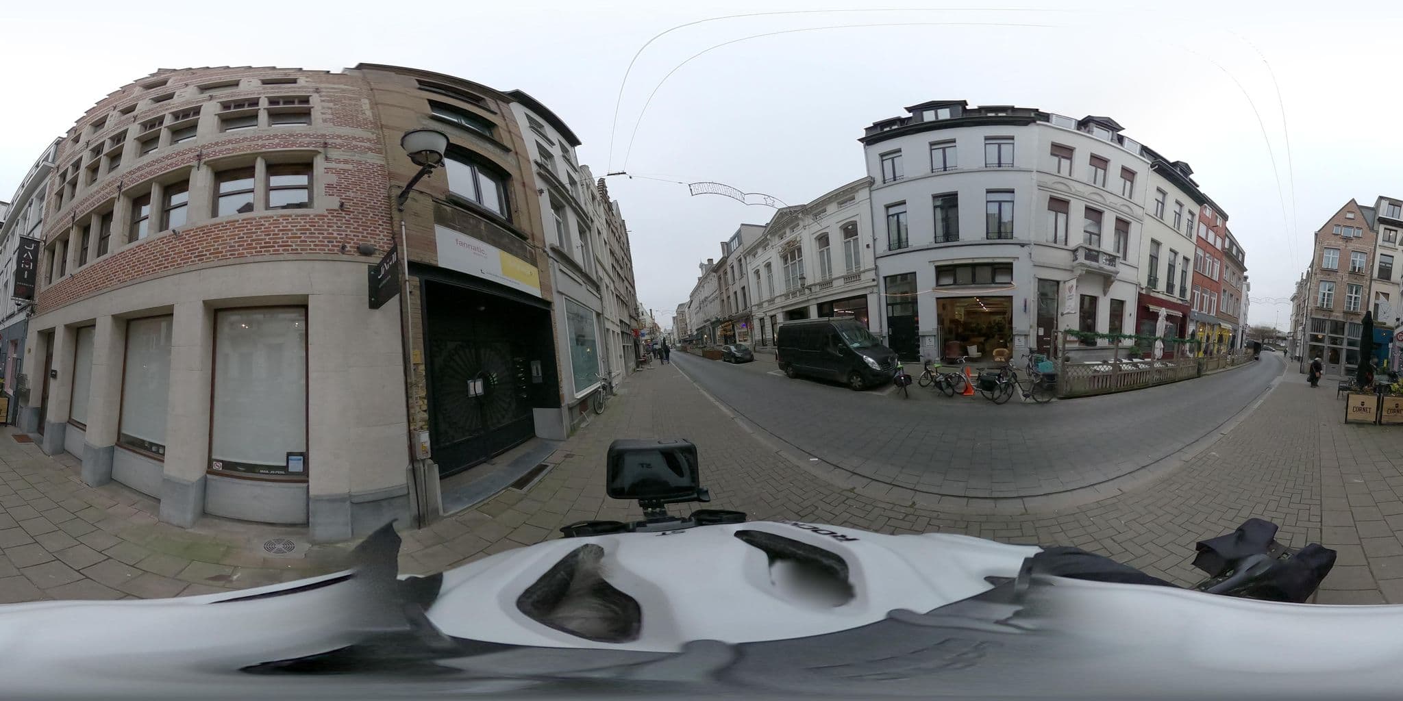 Street view near Bed & Coffee, Antwerp — © konink360 (CC BY-SA · Mapillary)