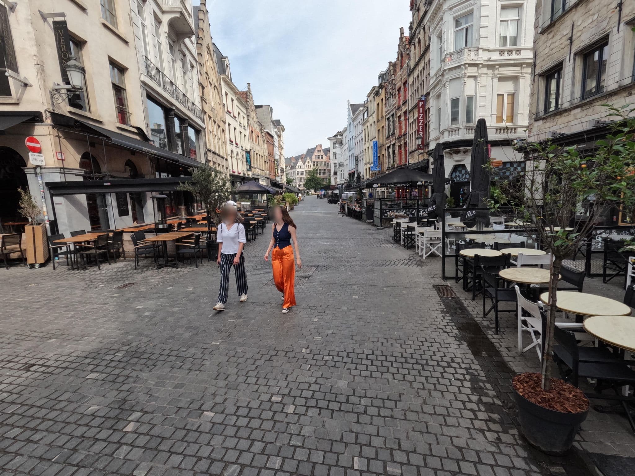 Street view near Park lane, Antwerp — © koninklijke (CC BY-SA · Mapillary)