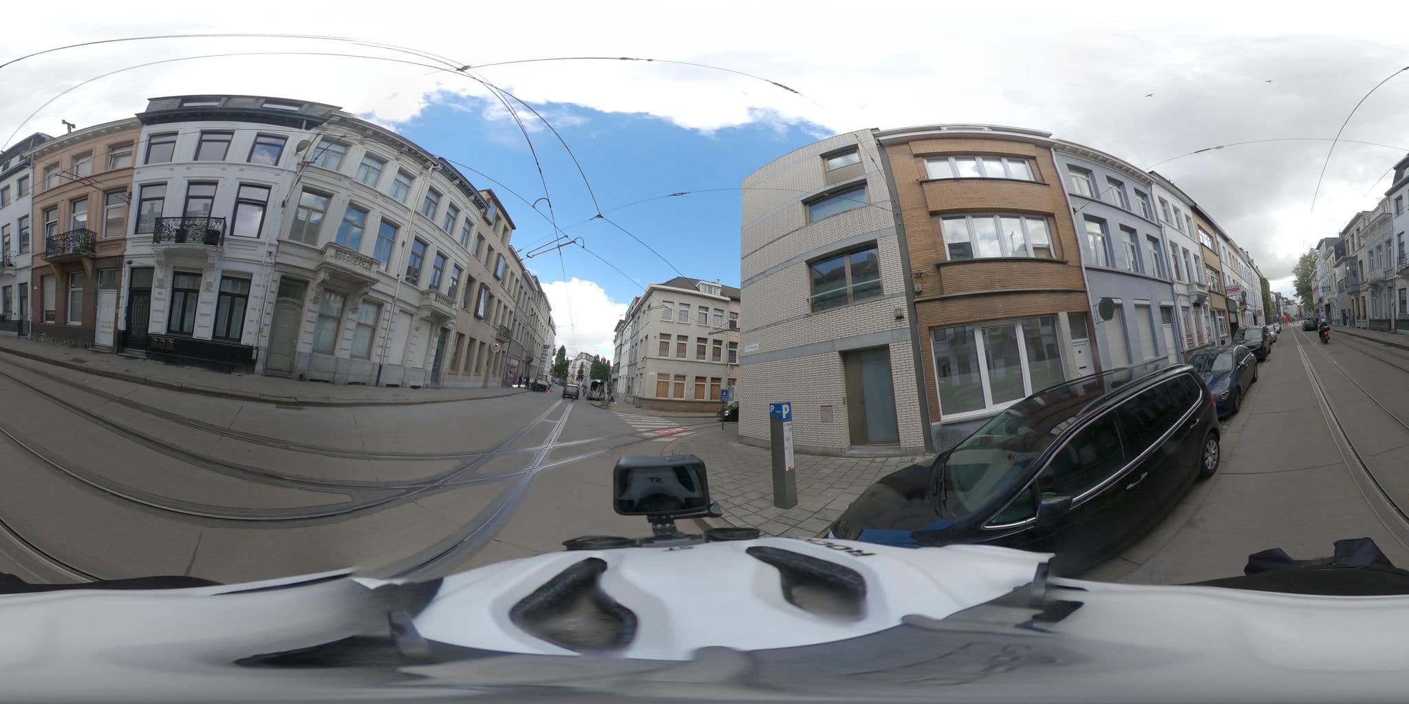 Street view near Antwerpen Hen, Antwerp — © konink360 (CC BY-SA · Mapillary)