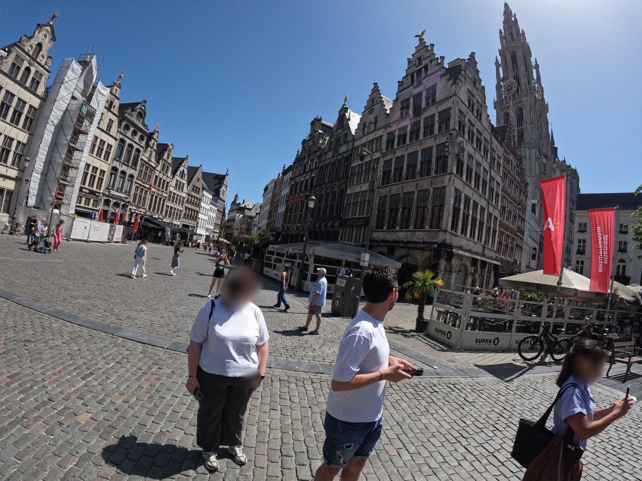 Street view near Le FauBourg Suites, Antwerp — © koninklijke (CC BY-SA · Mapillary)