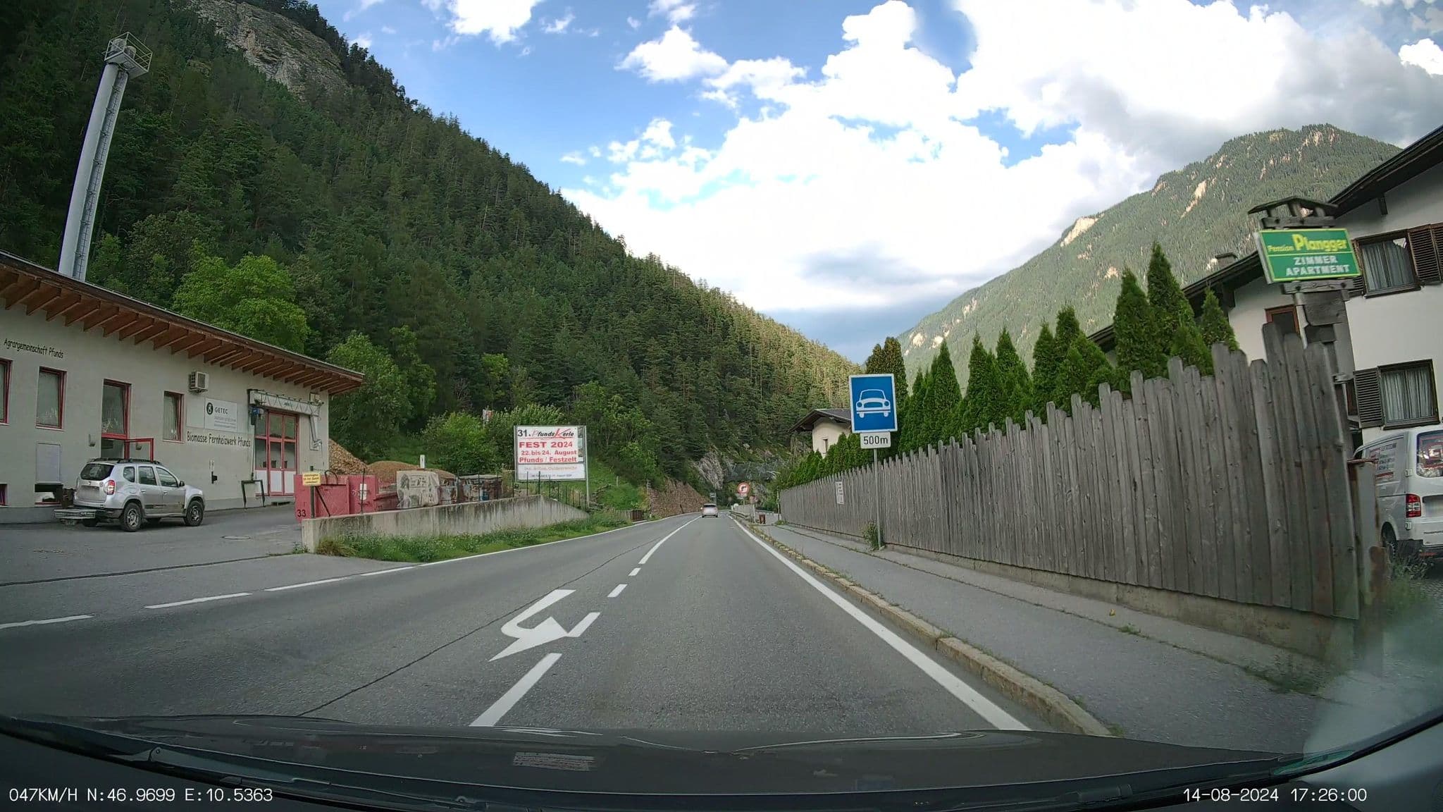 Street view near Pension Plangger, Pfunds — © heetENkoel (CC BY-SA · Mapillary)