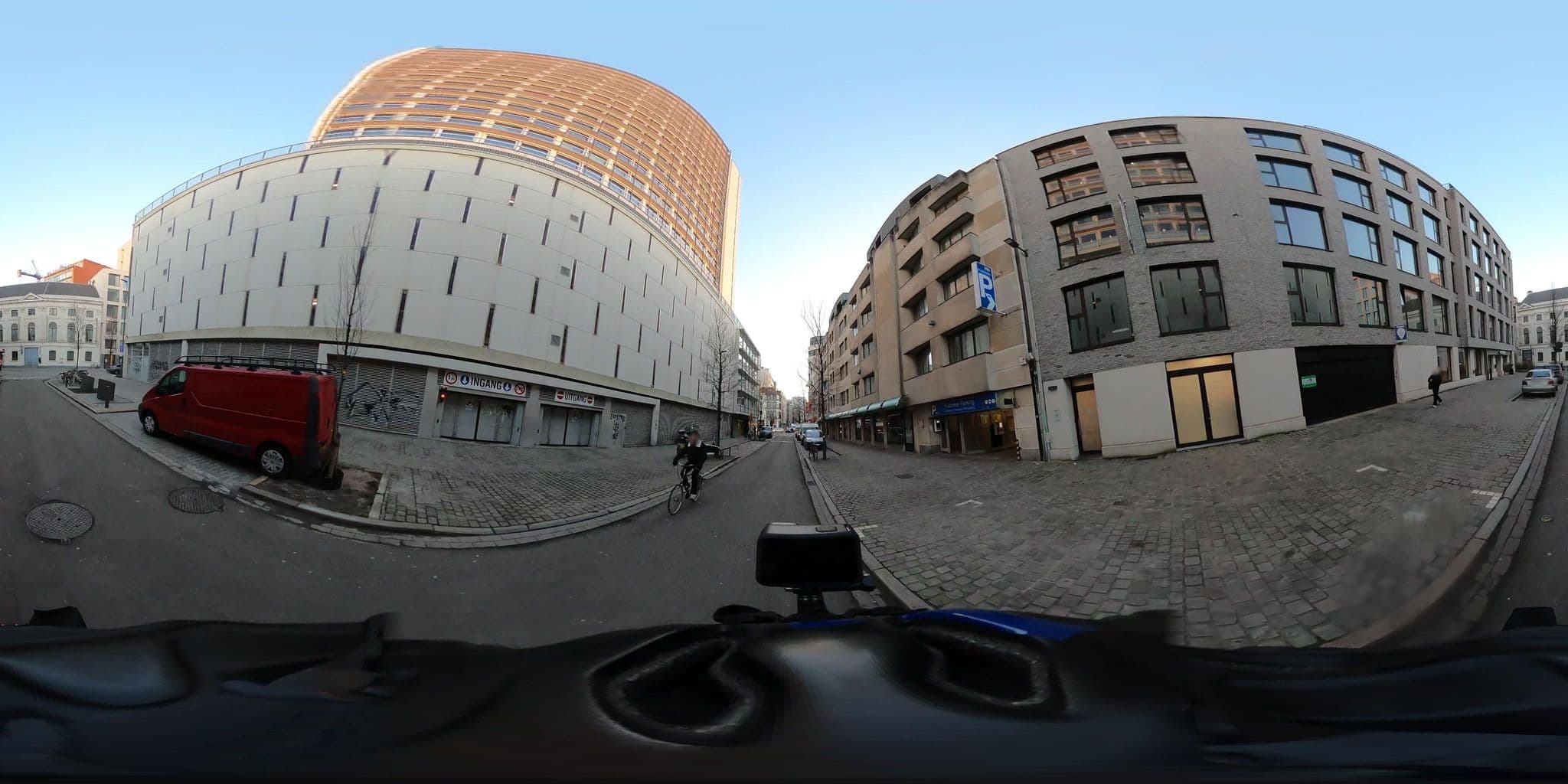 Street view near Quality Hotel Antwerpen Centrum Opera, Antwerp — © konink360 (CC BY-SA · Mapillary)