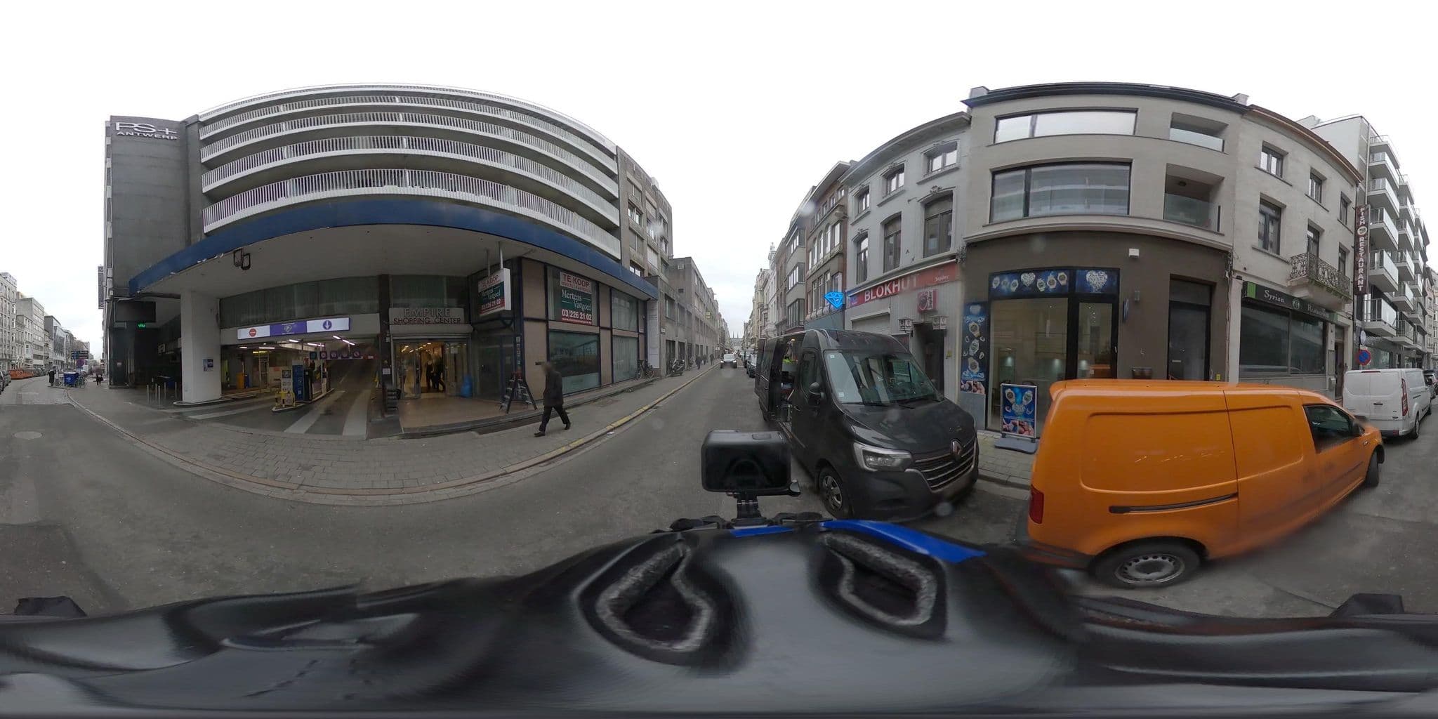 Street view near Huis Condessa, Antwerp — © konink360 (CC BY-SA · Mapillary)