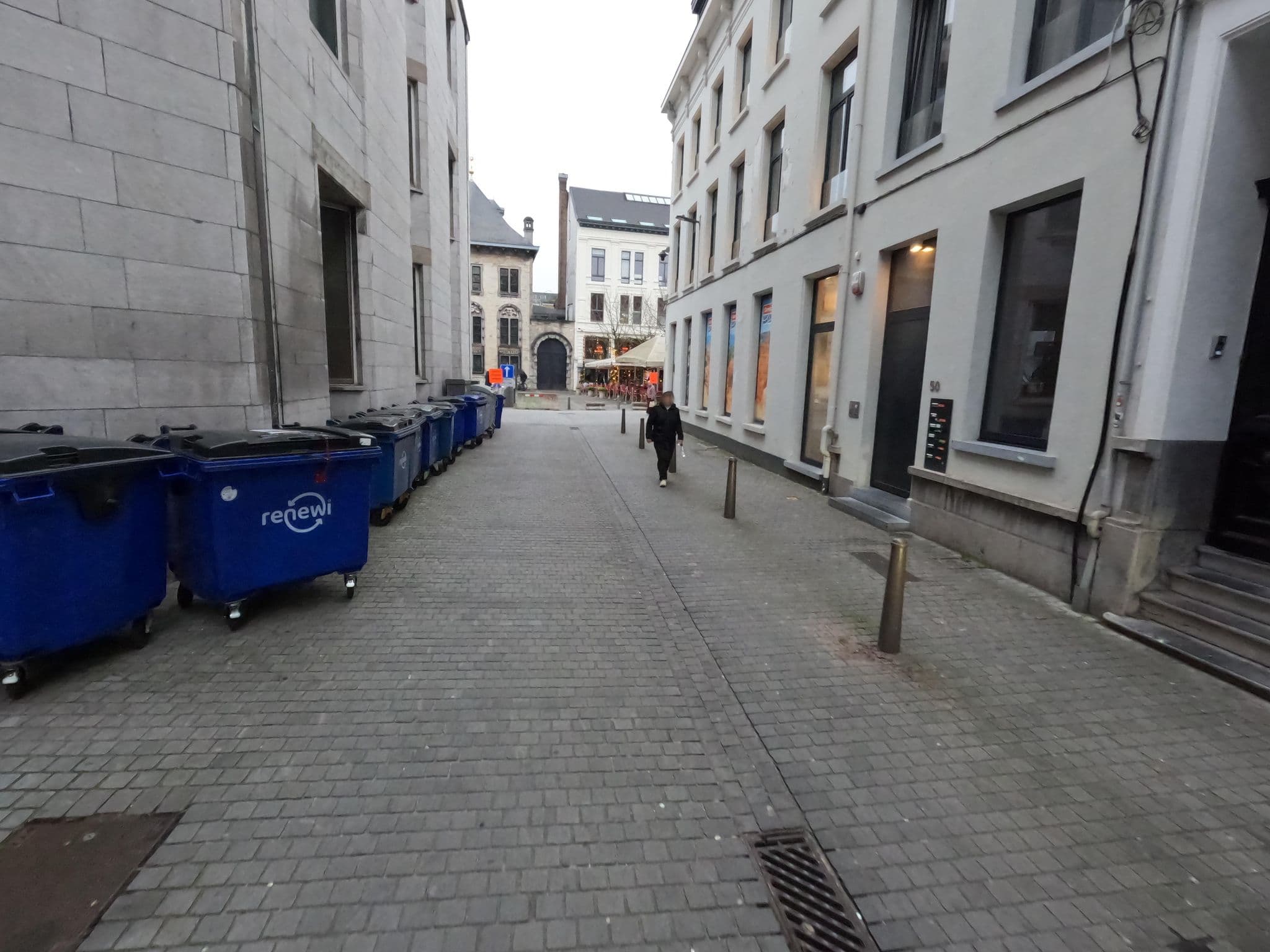 Street view near Antwerp Hostel, Antwerp — © koninklijke (CC BY-SA · Mapillary)