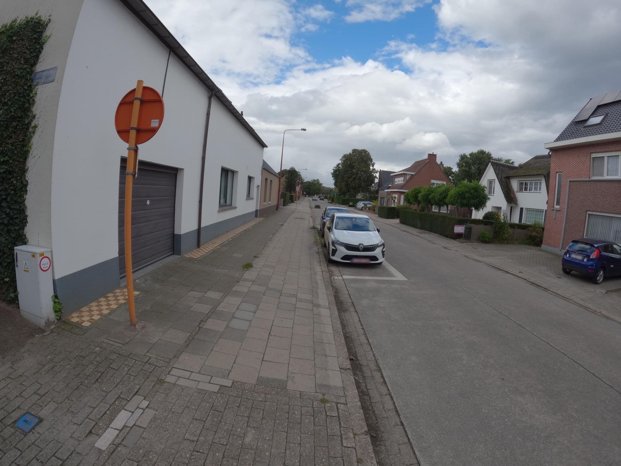 Street view near Ell's - N°46, Stabroek — © koninklijke (CC BY-SA · Mapillary)