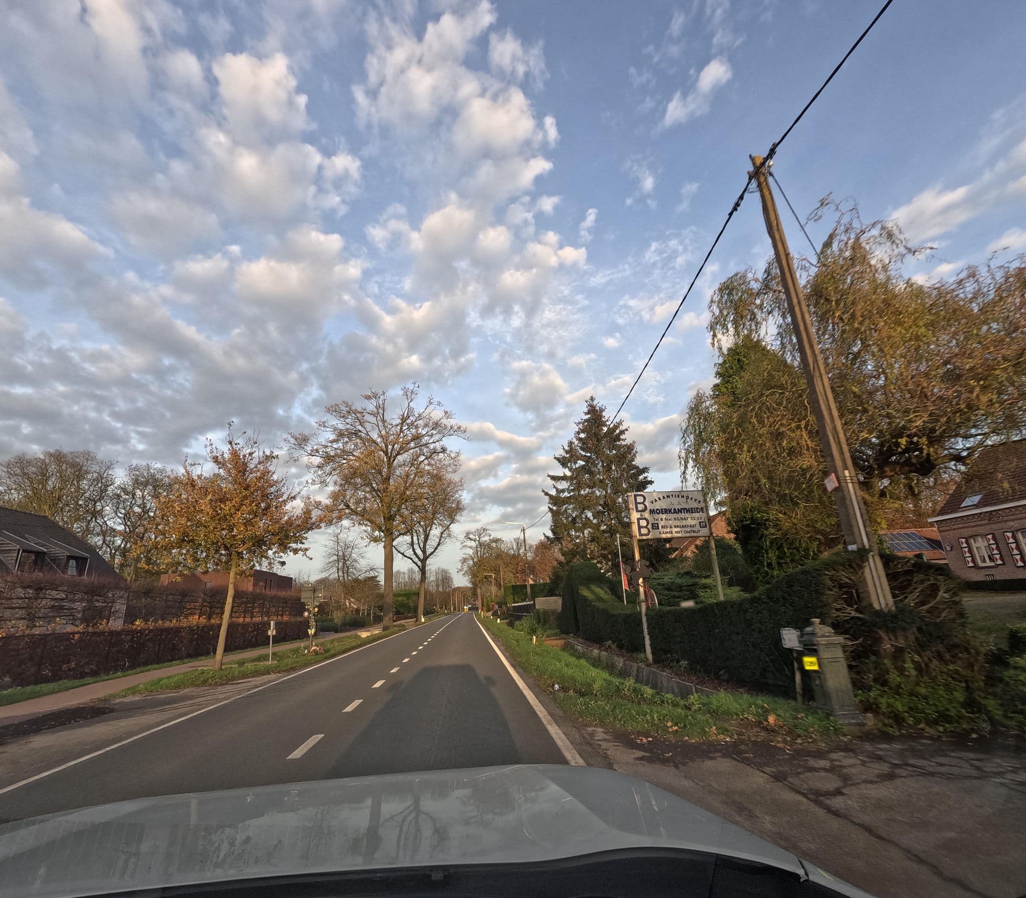 Street view near Konings/Ludo, Essen — © filipc (CC BY-SA · Mapillary)