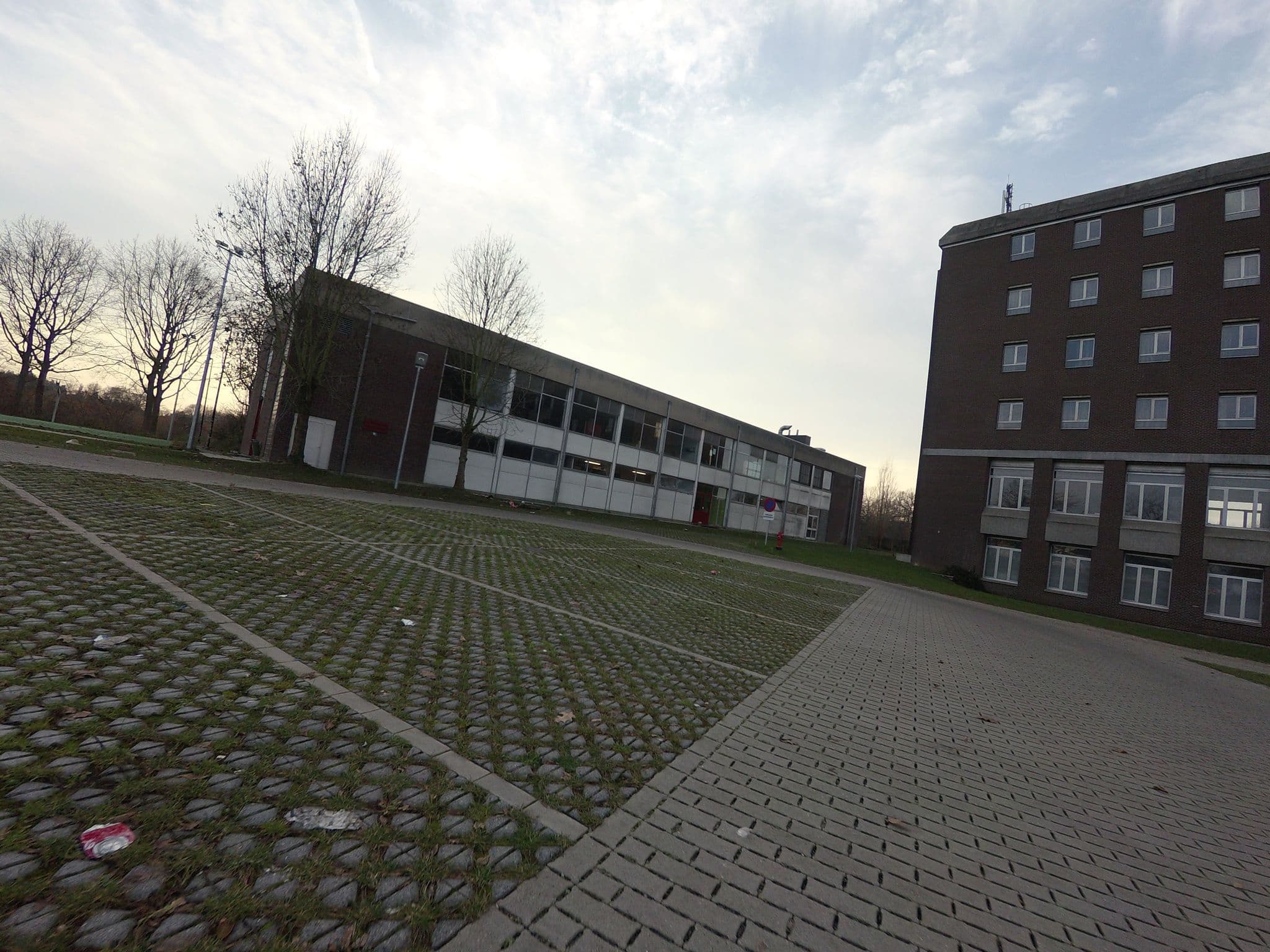Street view near Internaat Spectrumschool Ruggeveld, Deurne — © filipc (CC BY-SA · Mapillary)