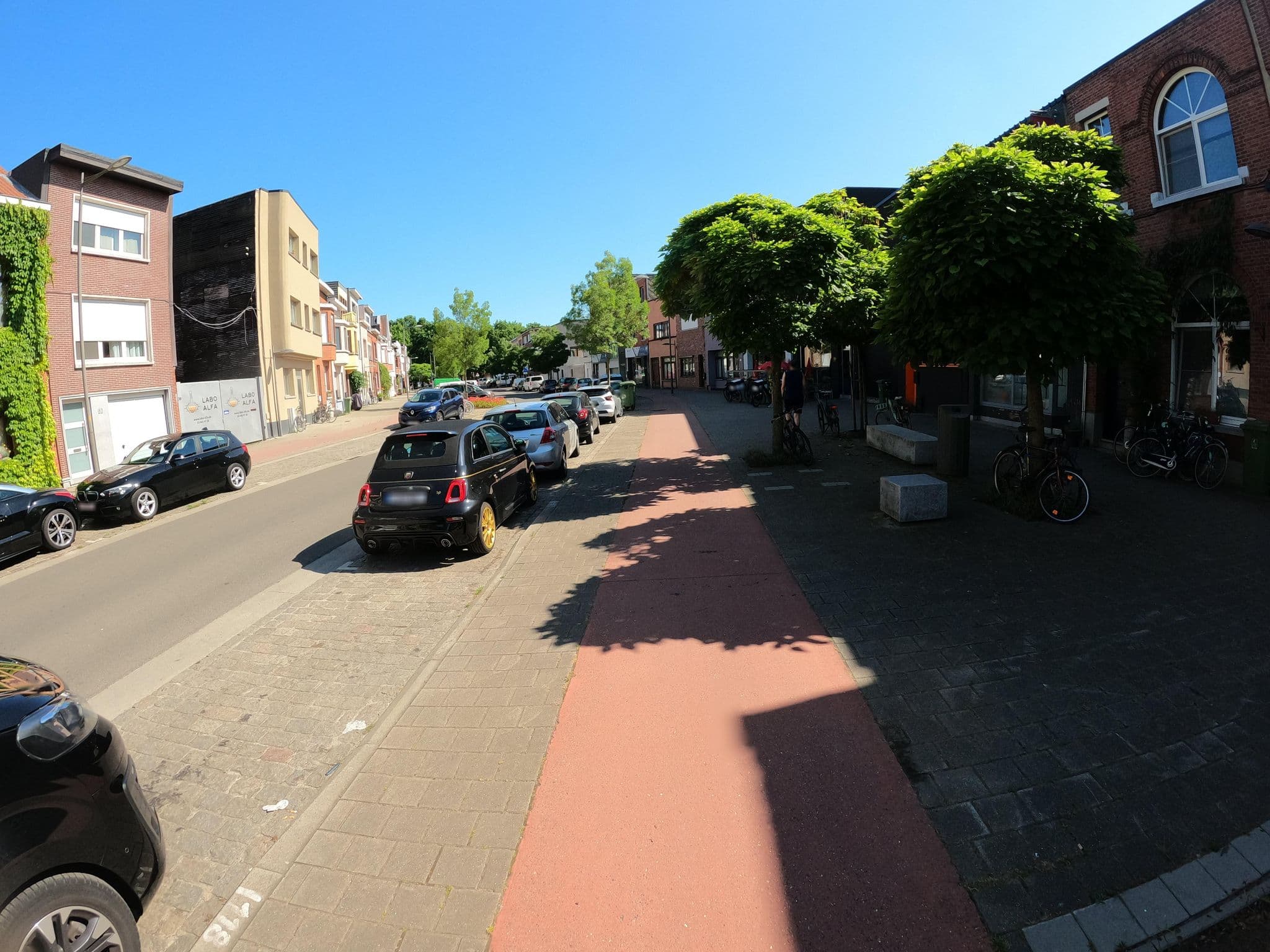 Street view near B&B Fiets En Slaap, Merksem — © koninklijke (CC BY-SA · Mapillary)