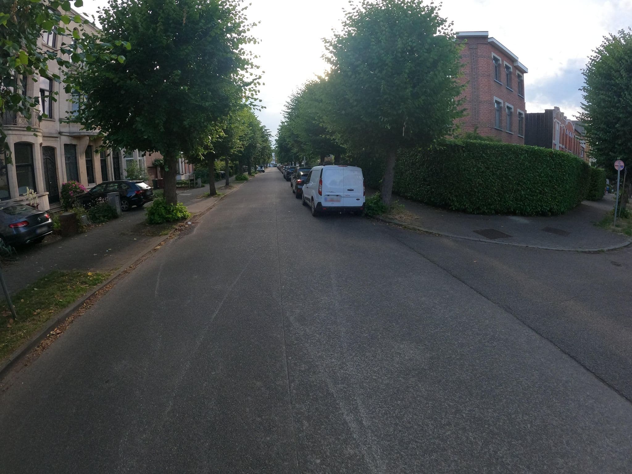 Street view near Airbnb Deuzeld, Merksem — © koninklijke (CC BY-SA · Mapillary)