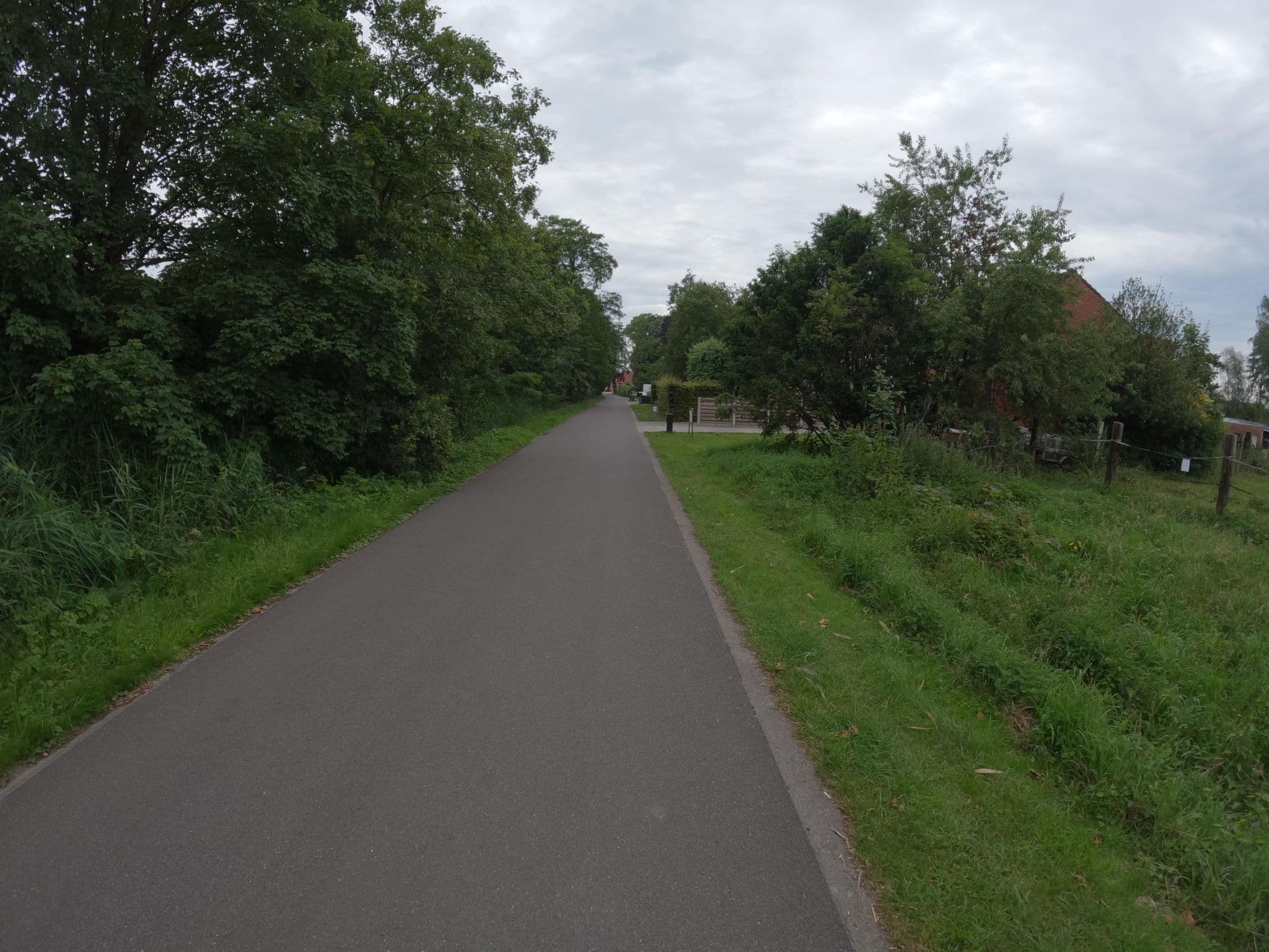 Street view near B&B 't Witte Huis, Geel — © koninklijke (CC BY-SA · Mapillary)