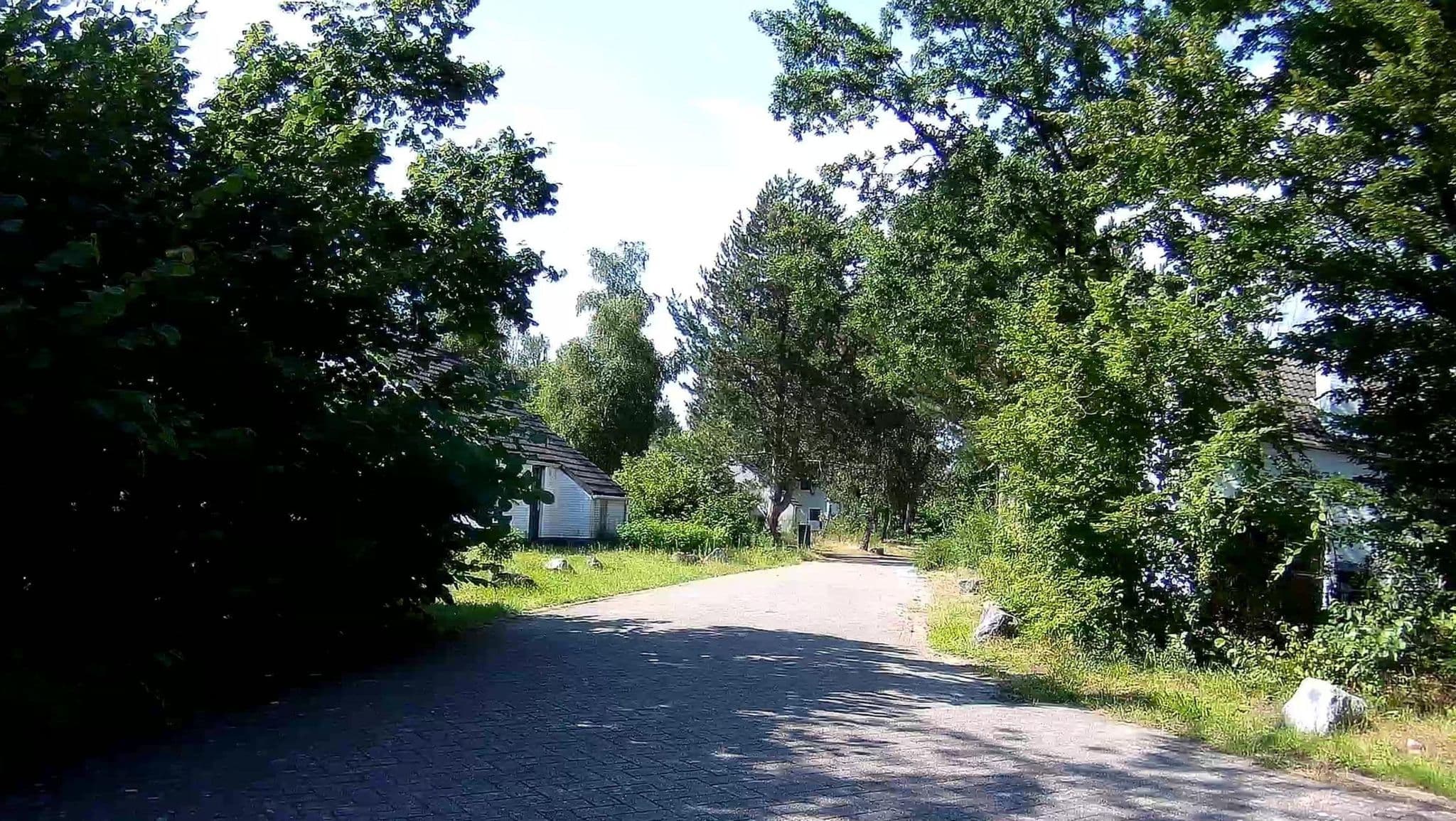 Street view near Cottage 513, Balen — © micmin1972 (CC BY-SA · Mapillary)