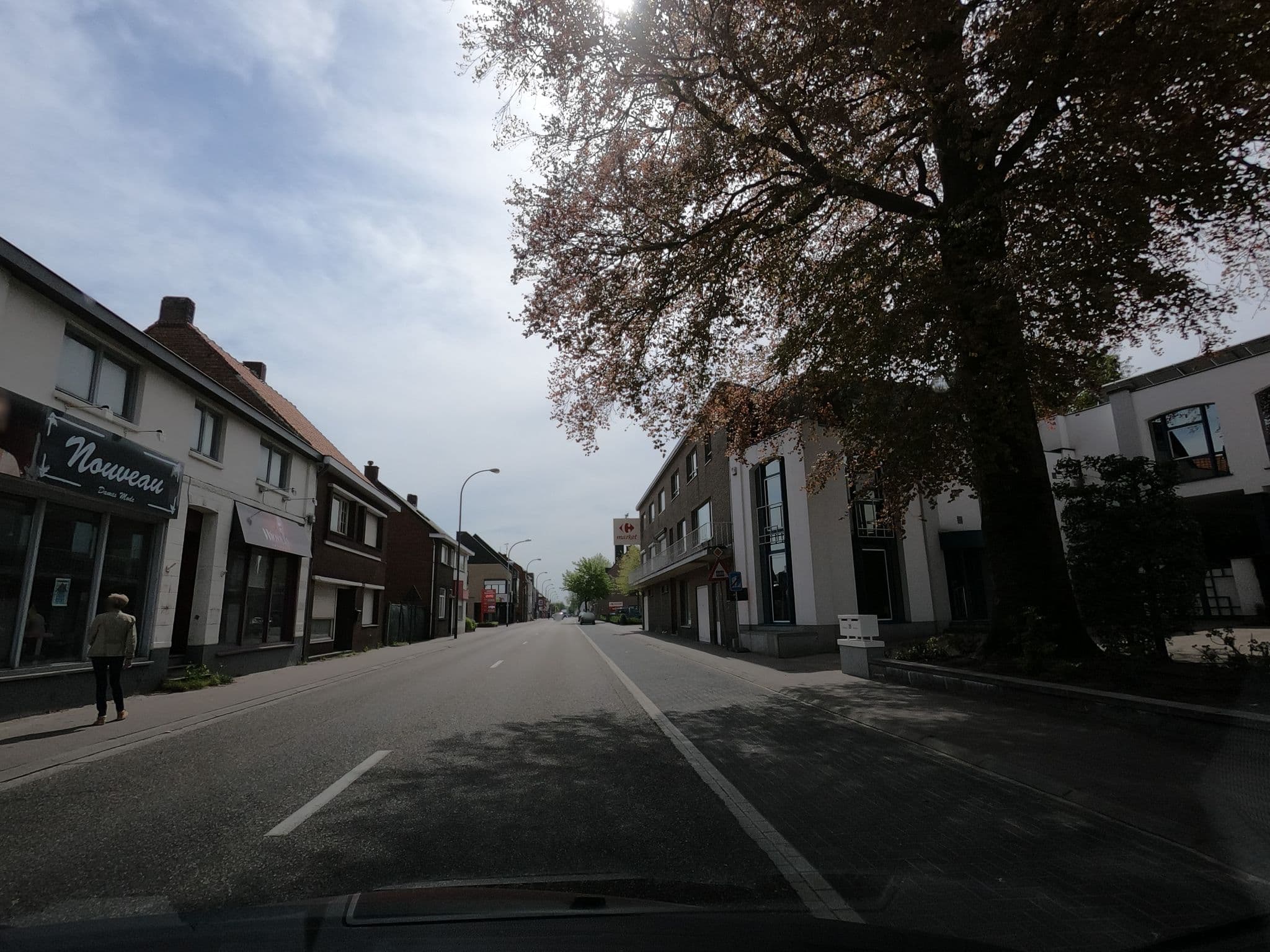 Street view near Van Broekhoven/Peter, Hamont — © filipc (CC BY-SA · Mapillary)