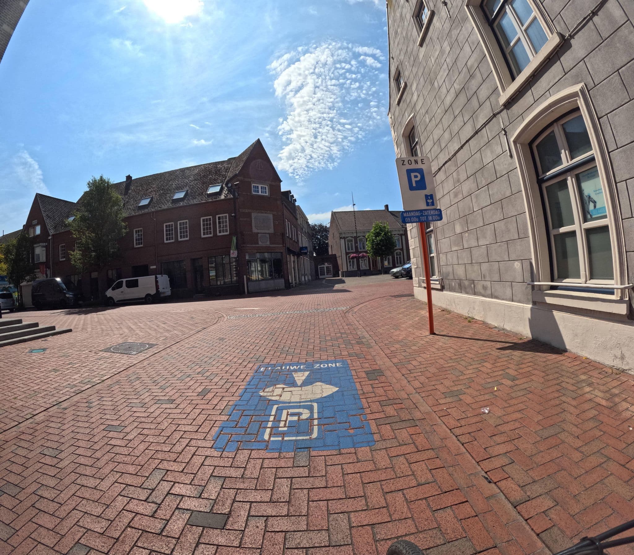 Street view near Hotel De Klok, Hamont — © madel (CC BY-SA · Mapillary)